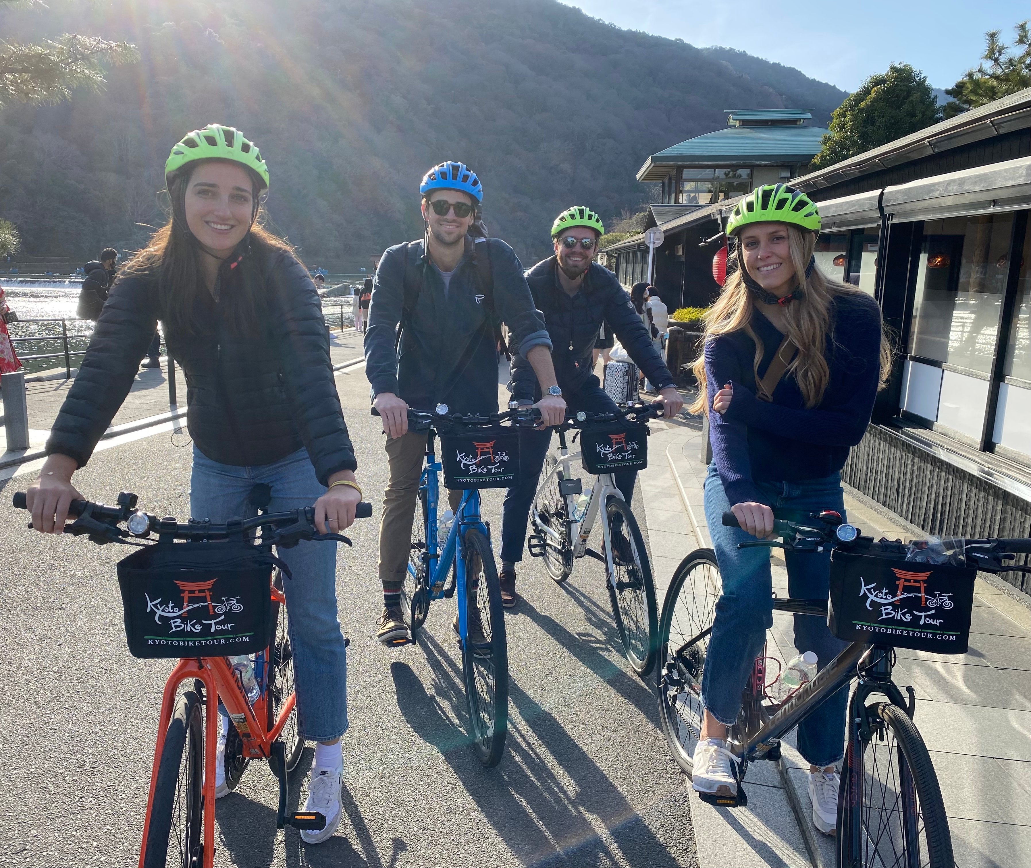 Arashiyama Bike & Hike: Bamboo Forest and Monkey Park Adventure