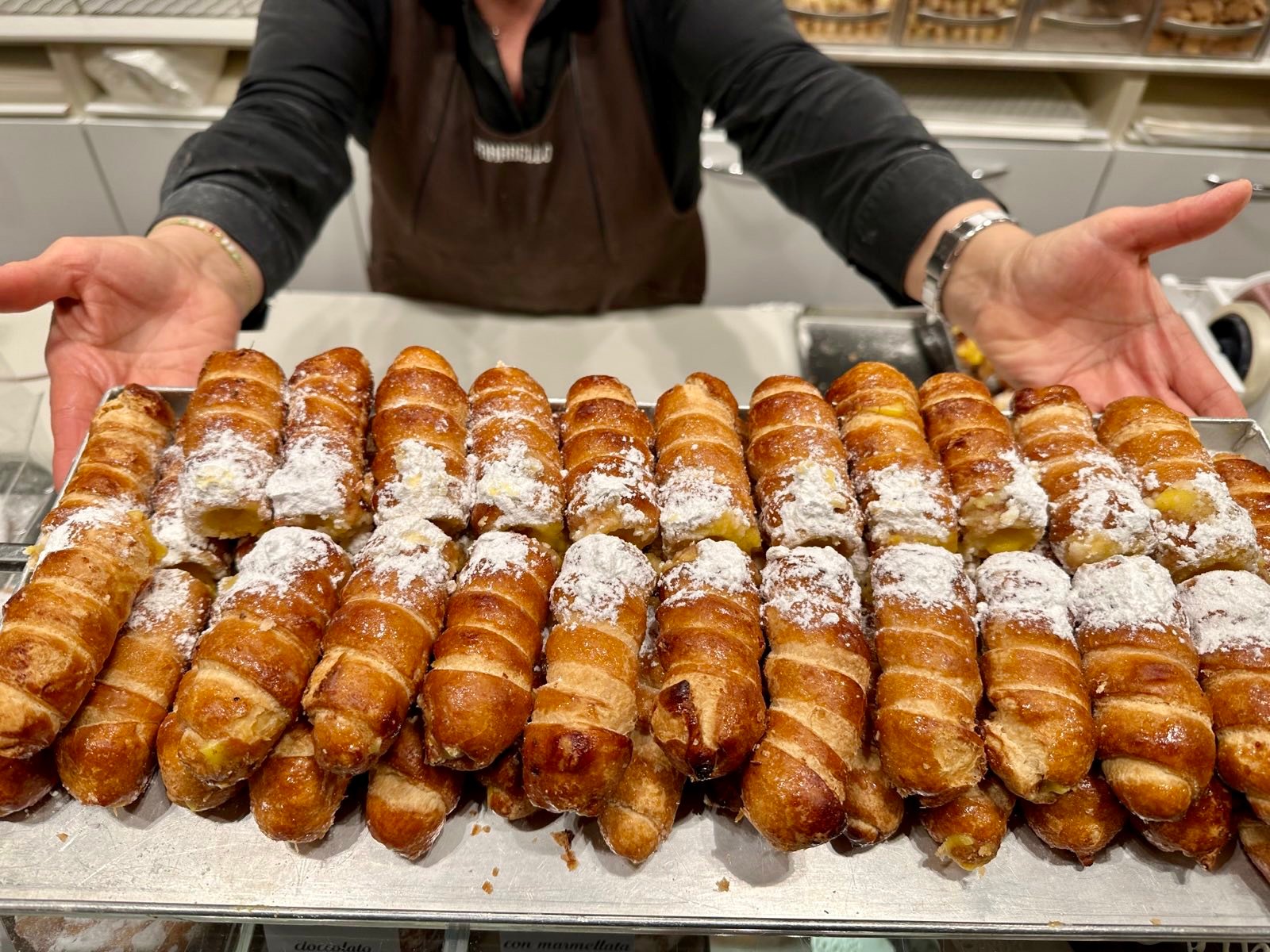 Milan Street Food & Sights Walking Tour