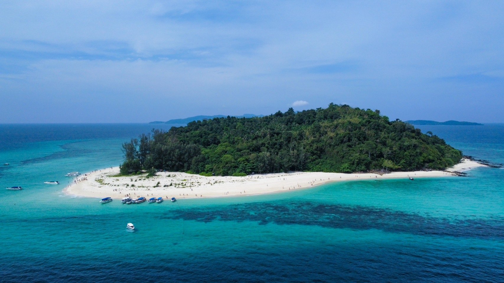 Phi Phi Islands Speedboat Adventure from Krabi with Buffet Lunch