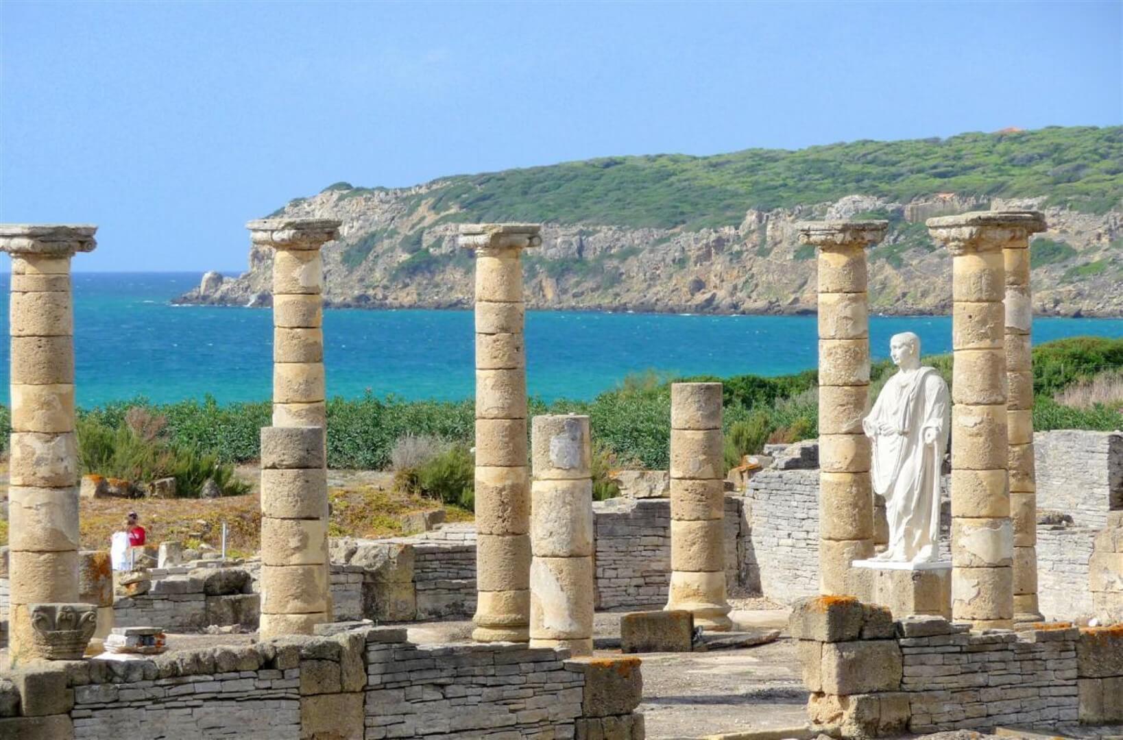 From Cadiz: Tarifa & Baelo Claudia Roman Ruins Day Tour