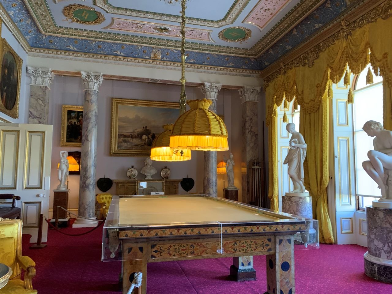 Isle of Wight Day Trip from London with Osborne House