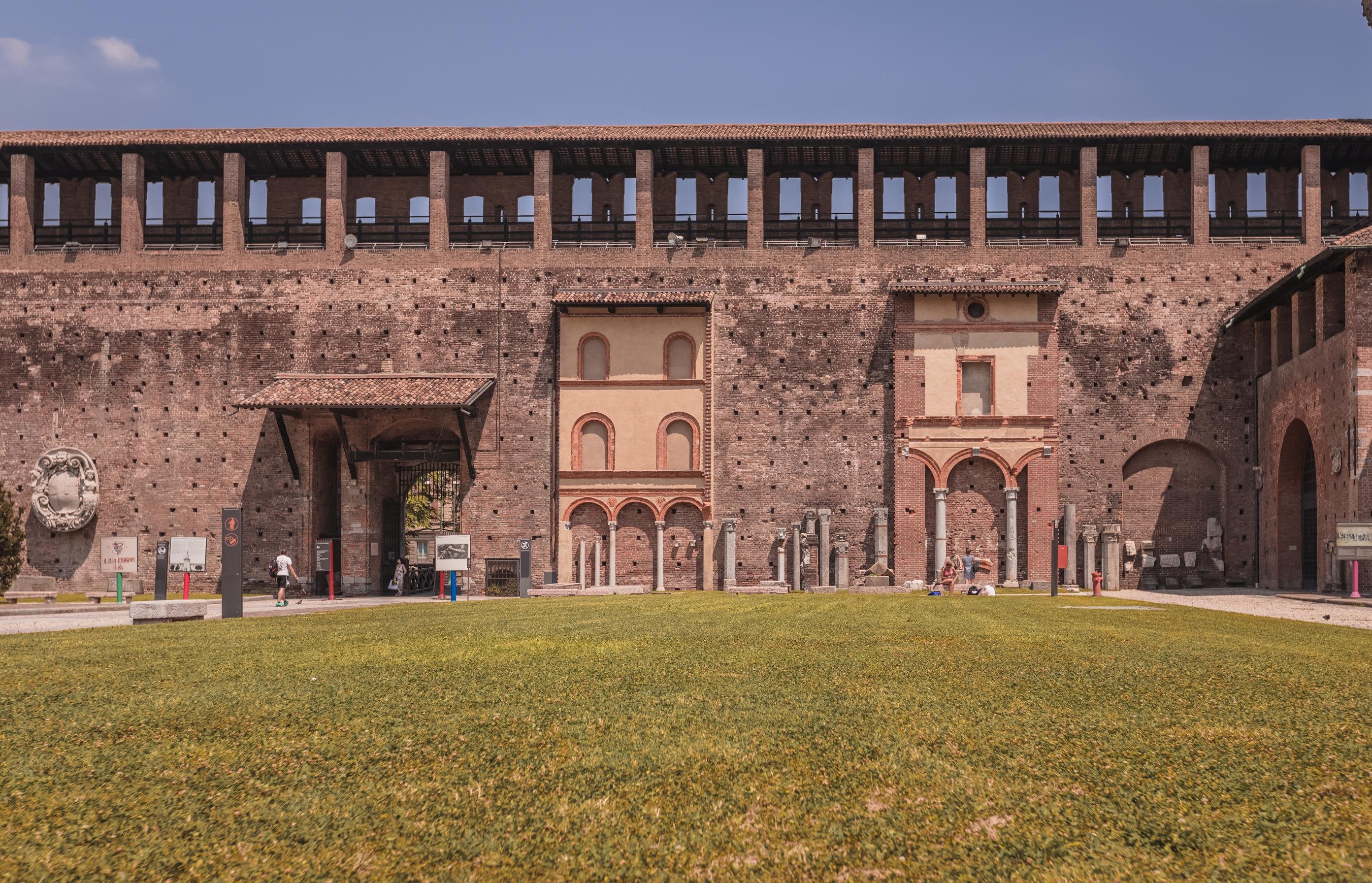 Milan Walking Tour & Last Supper Skip-the-Line Experience