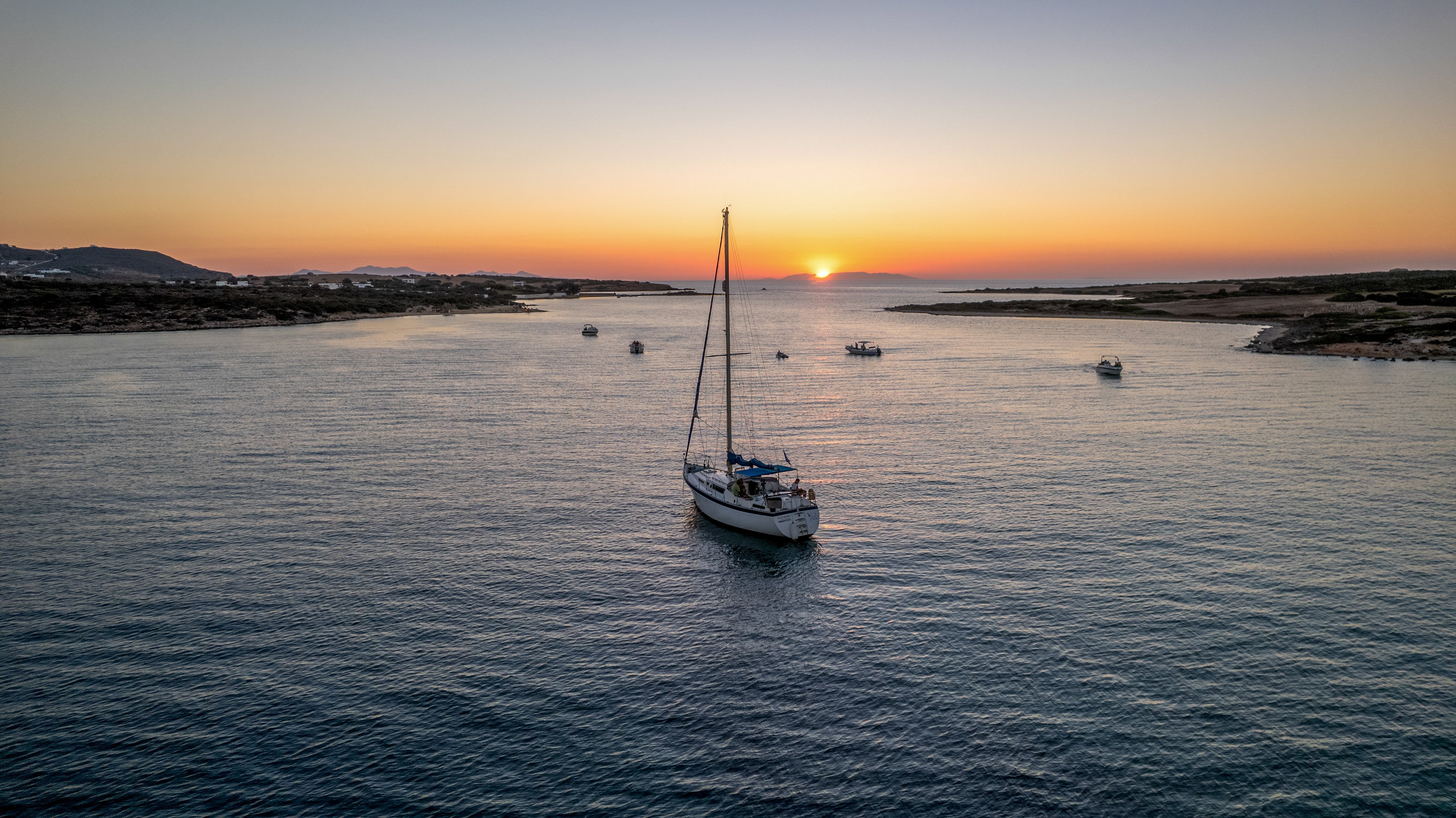 Blue Lagoon & Antiparos Half-Day Sea Adventure