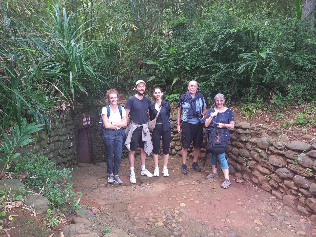 DMZ tour from Hue — Vinh Moc Tunnels and Vietnam war history — photo 5