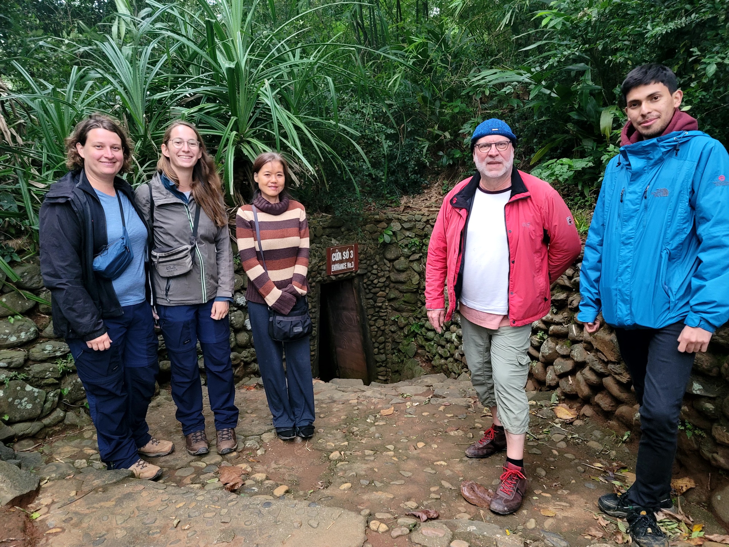 DMZ tour from Hue — Vinh Moc Tunnels and Vietnam war history — photo 11