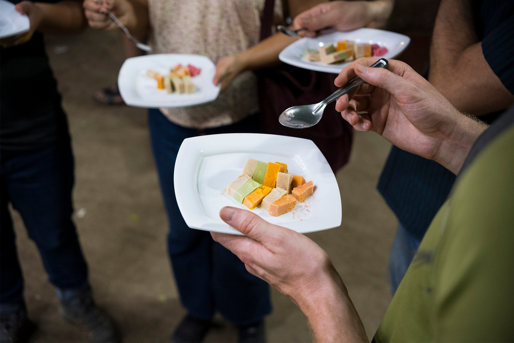 Mumbai Culinary Exploration: Street Food Walking Tour