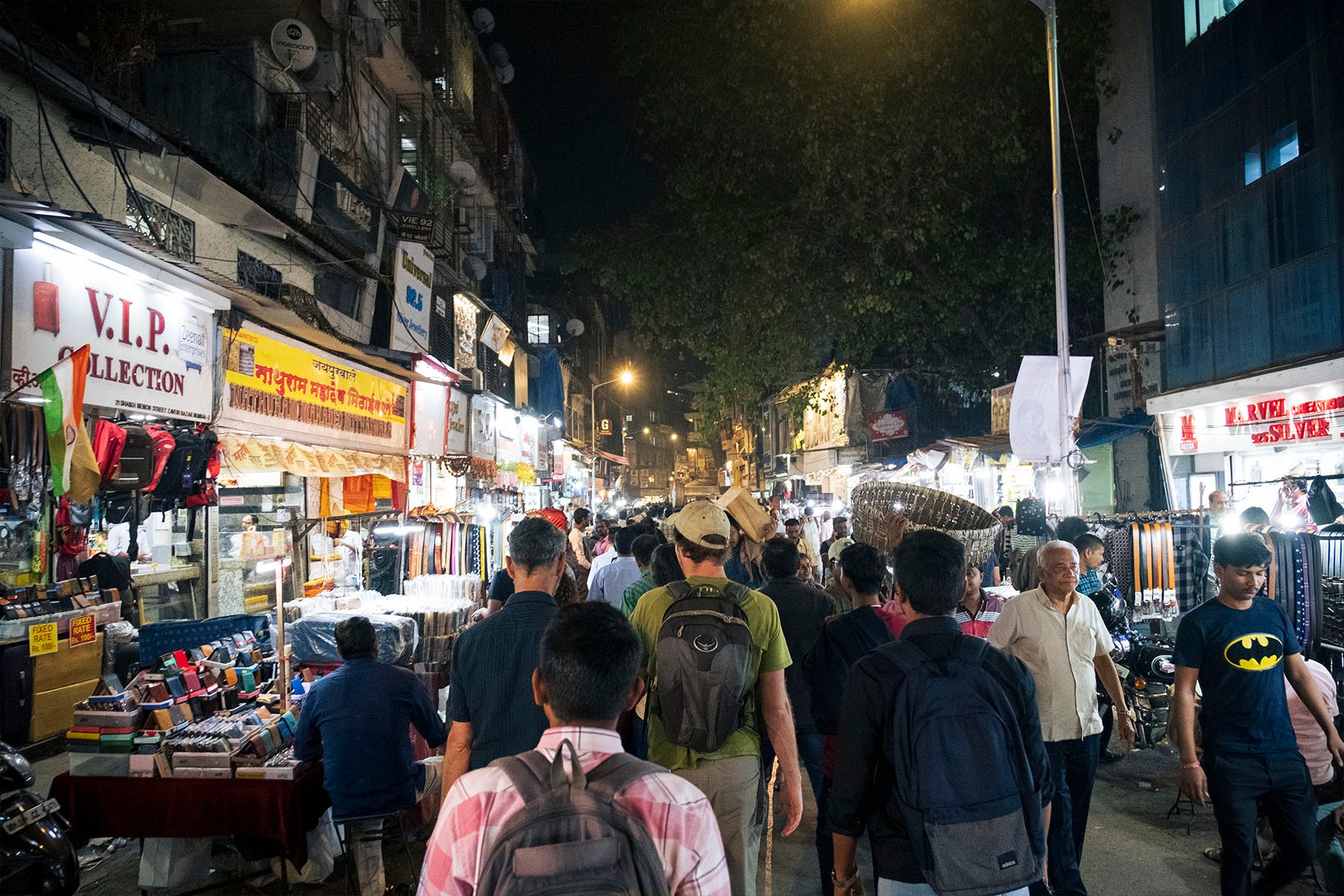 Mumbai Culinary Exploration: Street Food Walking Tour