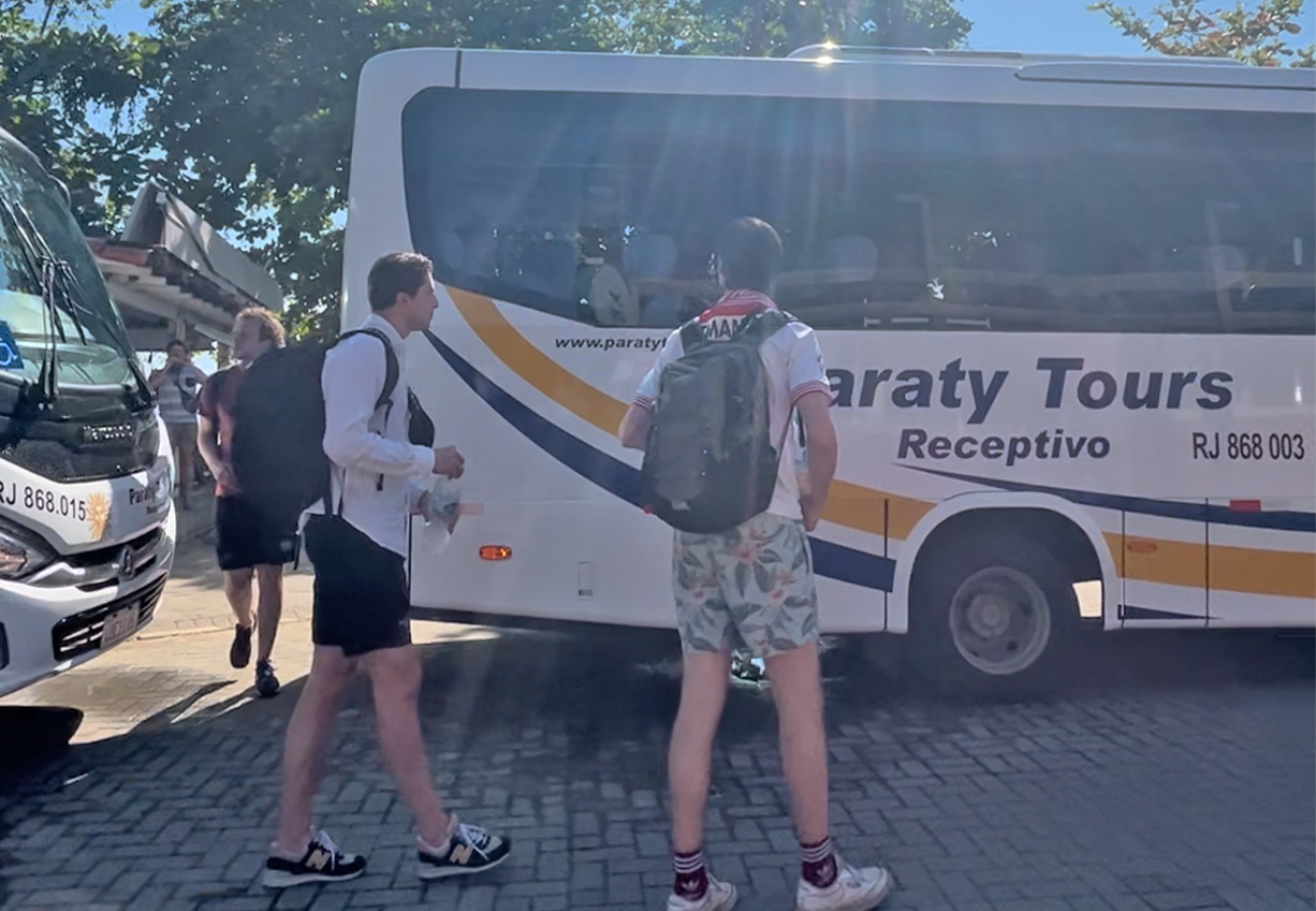 Shared Shuttle: Rio de Janeiro to or from Angra dos Reis