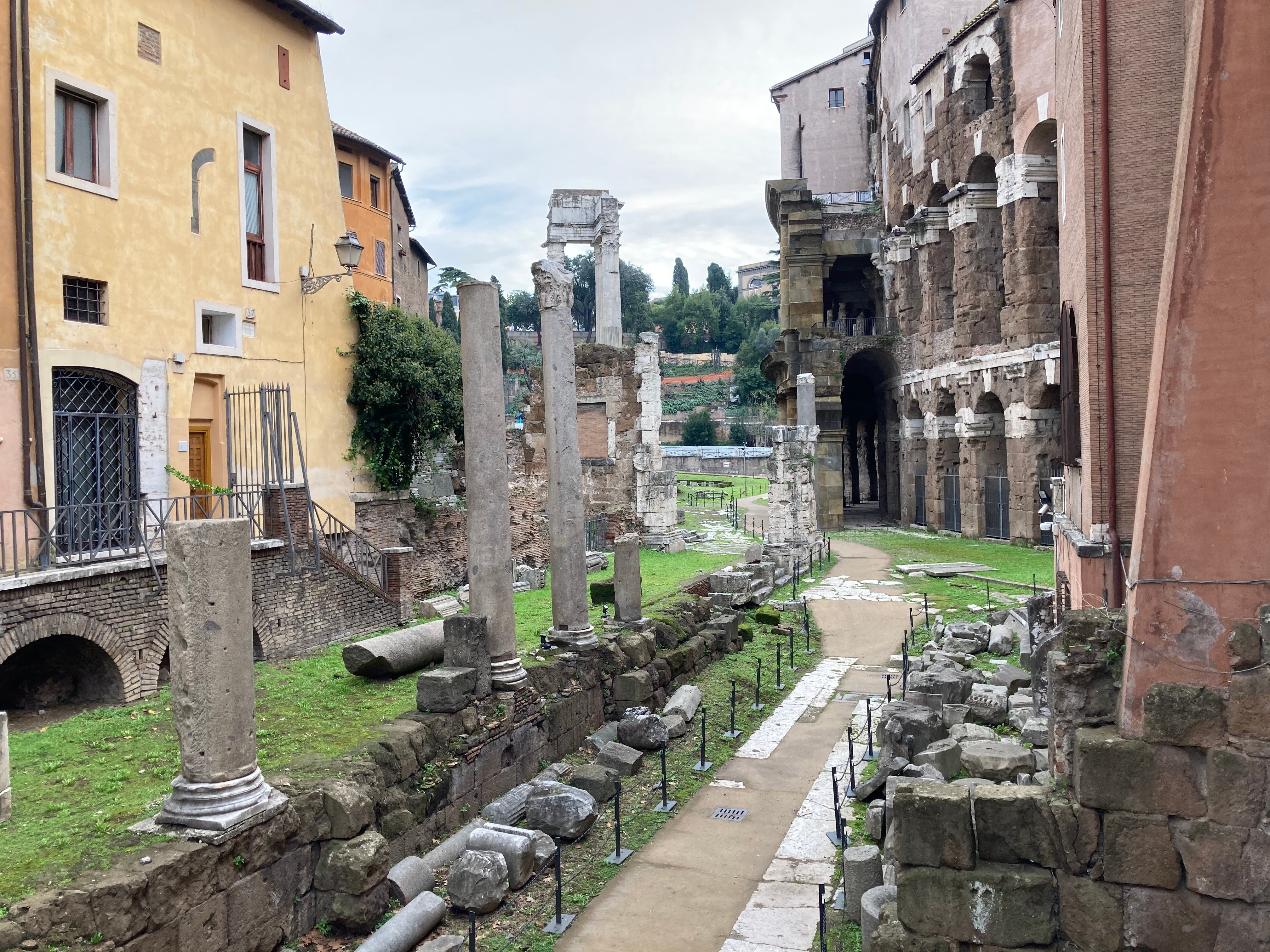synagogue tour in Rome — photo 7
