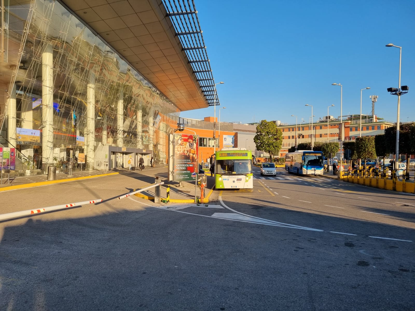 Naples Airport to Sorrento Coast: Shared Shuttle Transfer