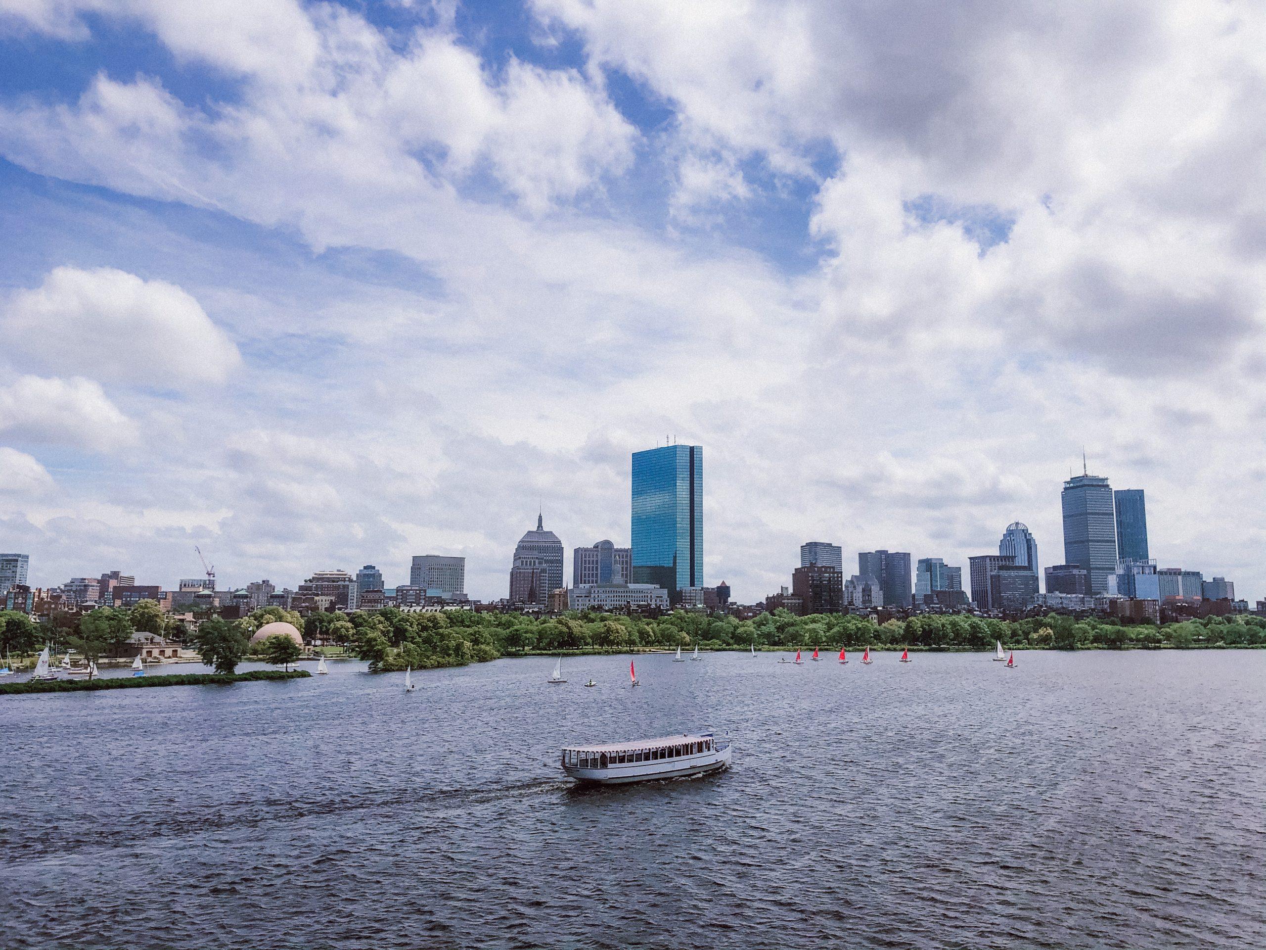 Charles River Narrated Sightseeing Cruise