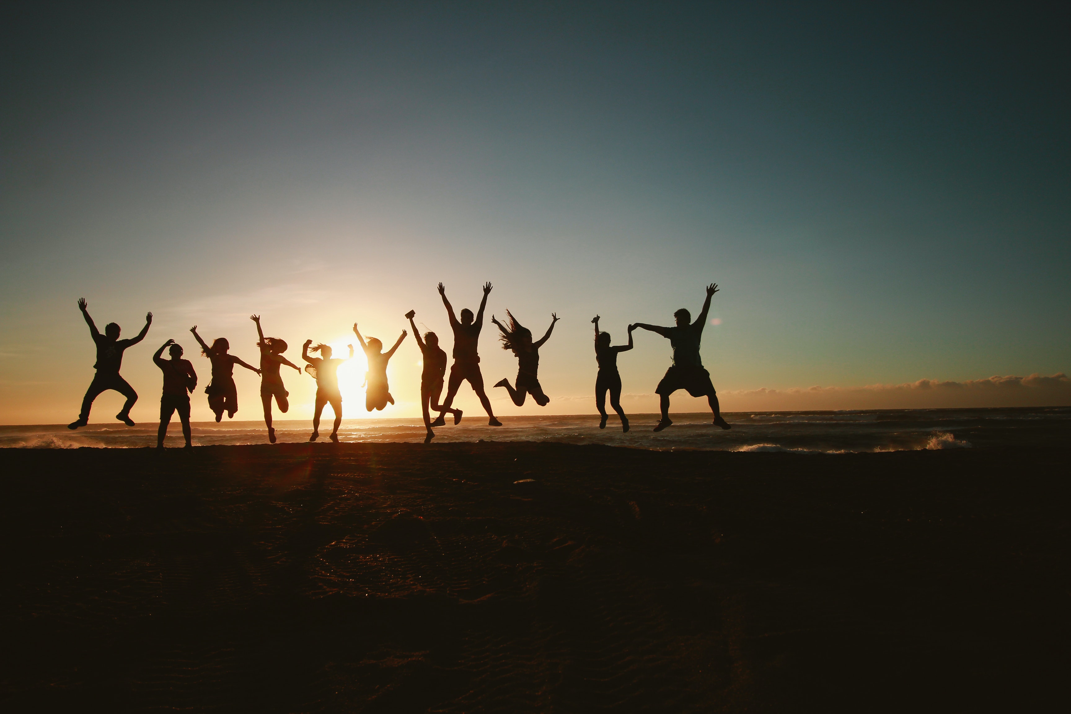 Doha Desert Safari: Dune Bashing, Sandboarding & Inland Sea