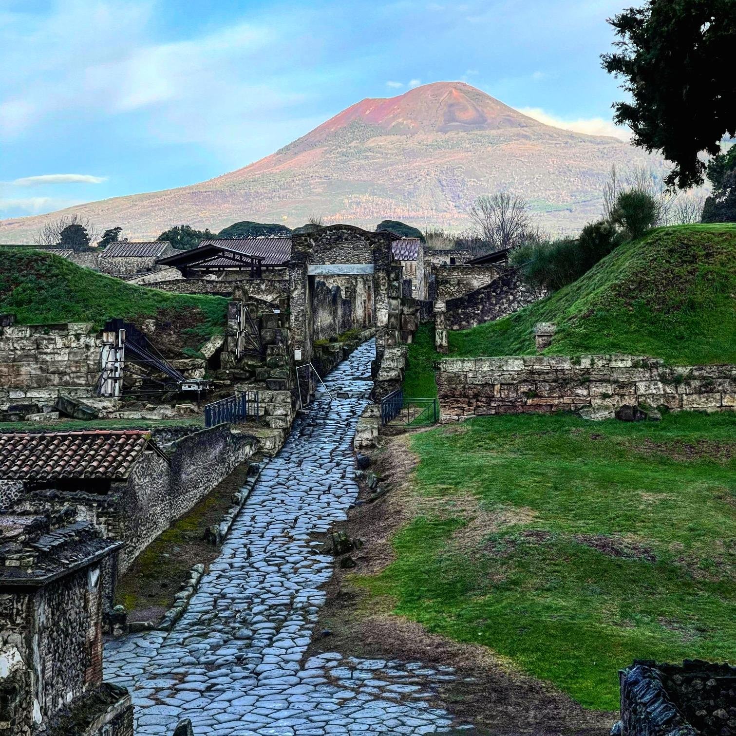 Pompeii & Mount Vesuvius Day Trip from Sorrento