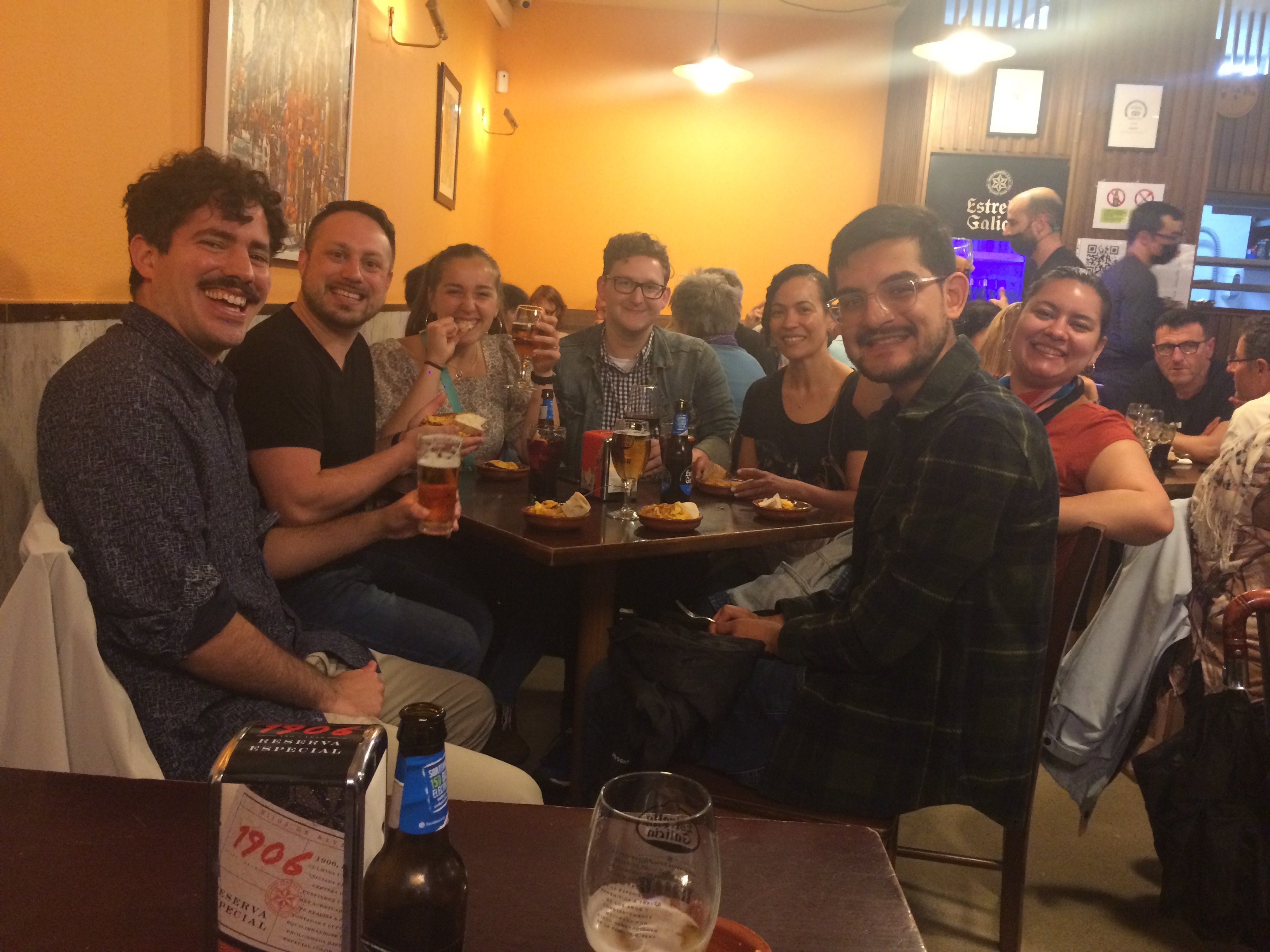 Santiago Tapas & Drinks Walking Tour with Live Music