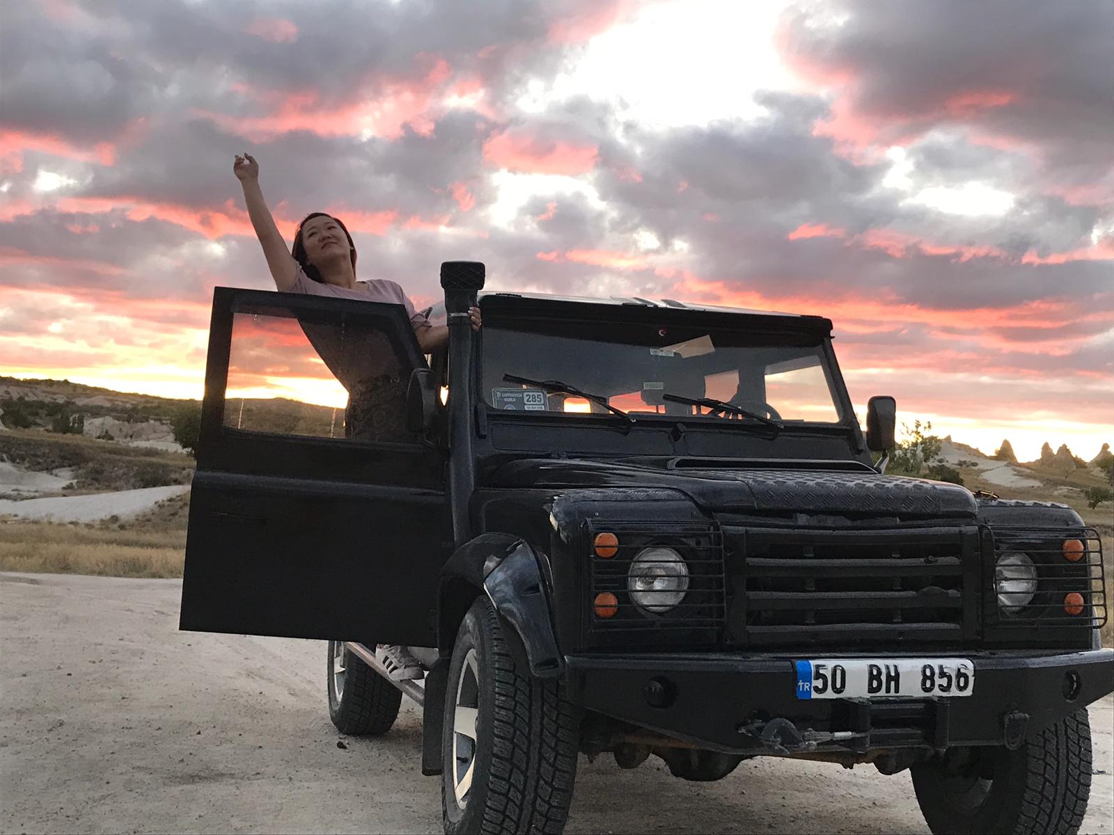 Cappadocia Off-Road Jeep Safari with Champagne Toast