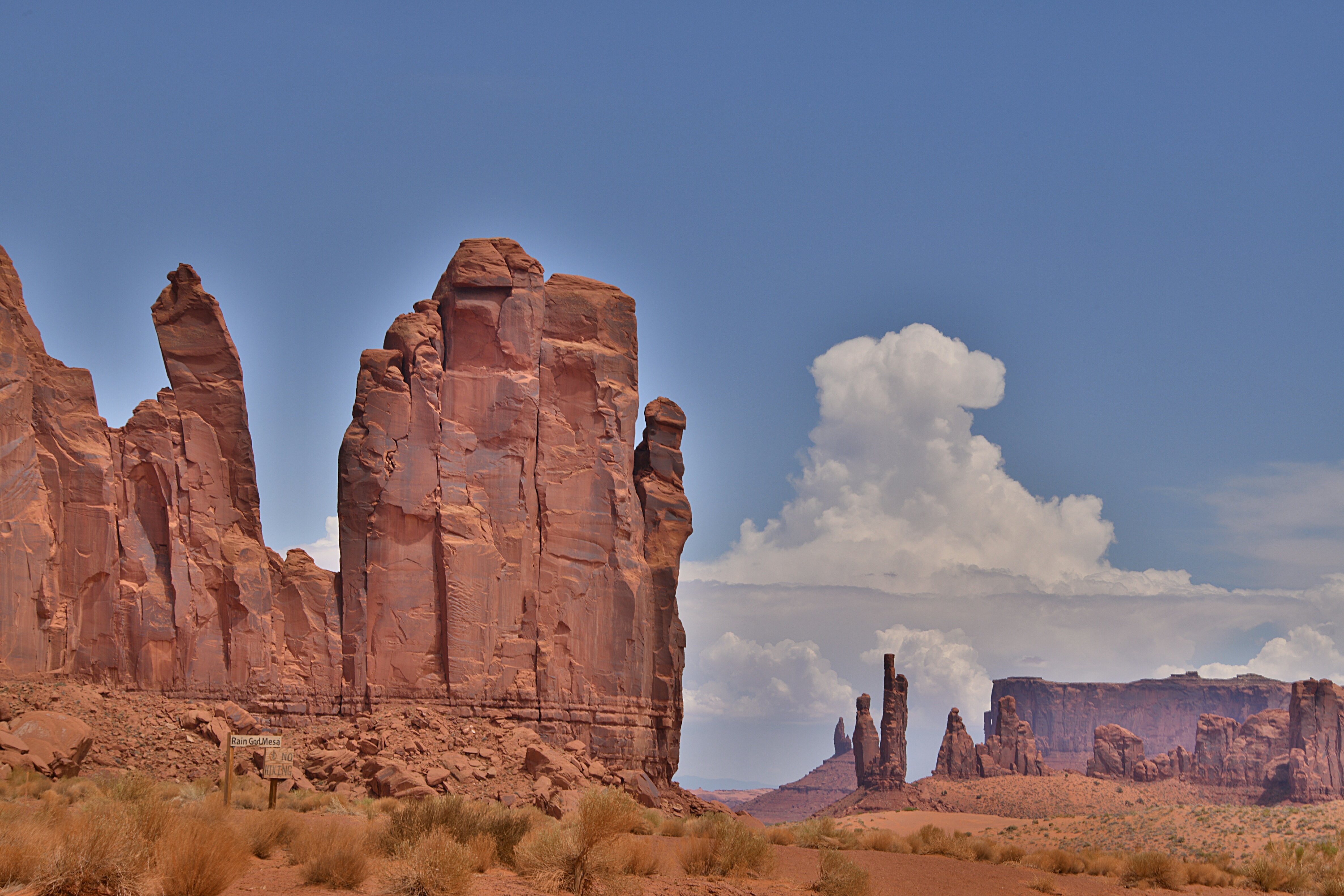 Monument Valley: 2.5-Hour Scenic Backcountry Expedition
