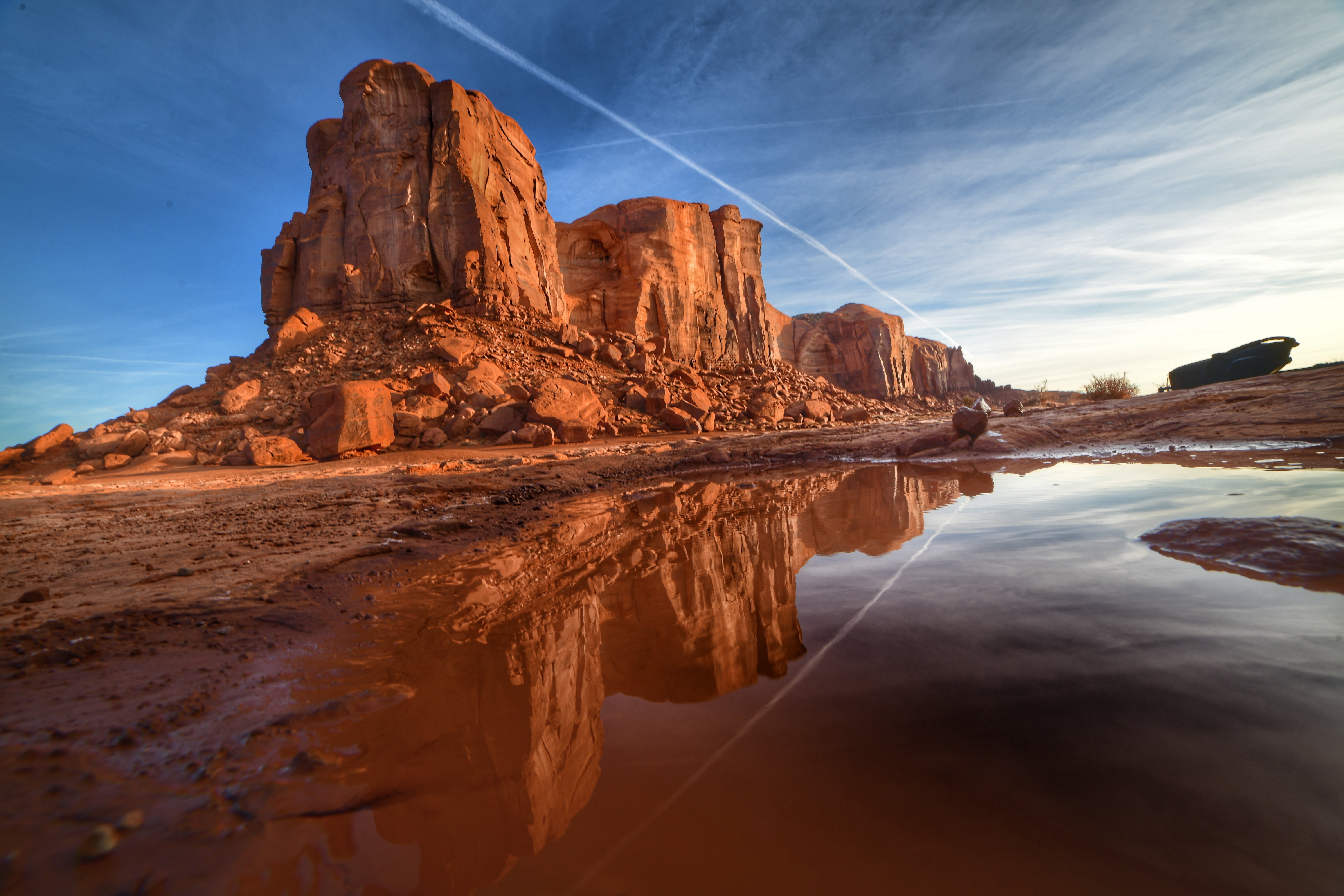 Monument Valley Scenic Open-Air 90-Minute Excursion