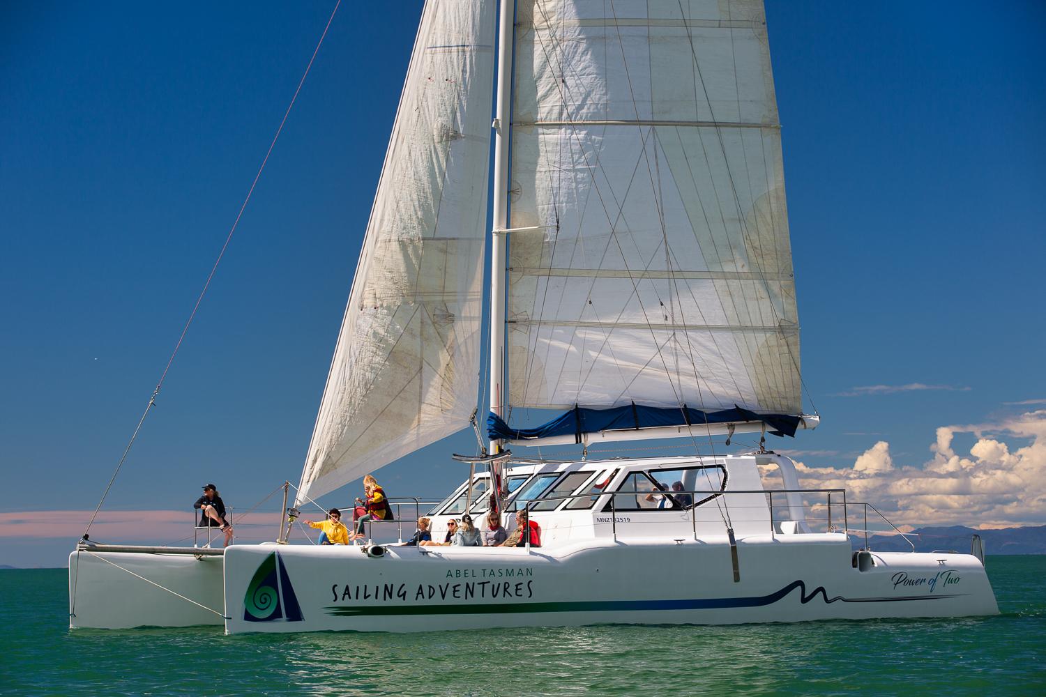 Abel Tasman National Park: Cruise, Walk & Sailing Tour