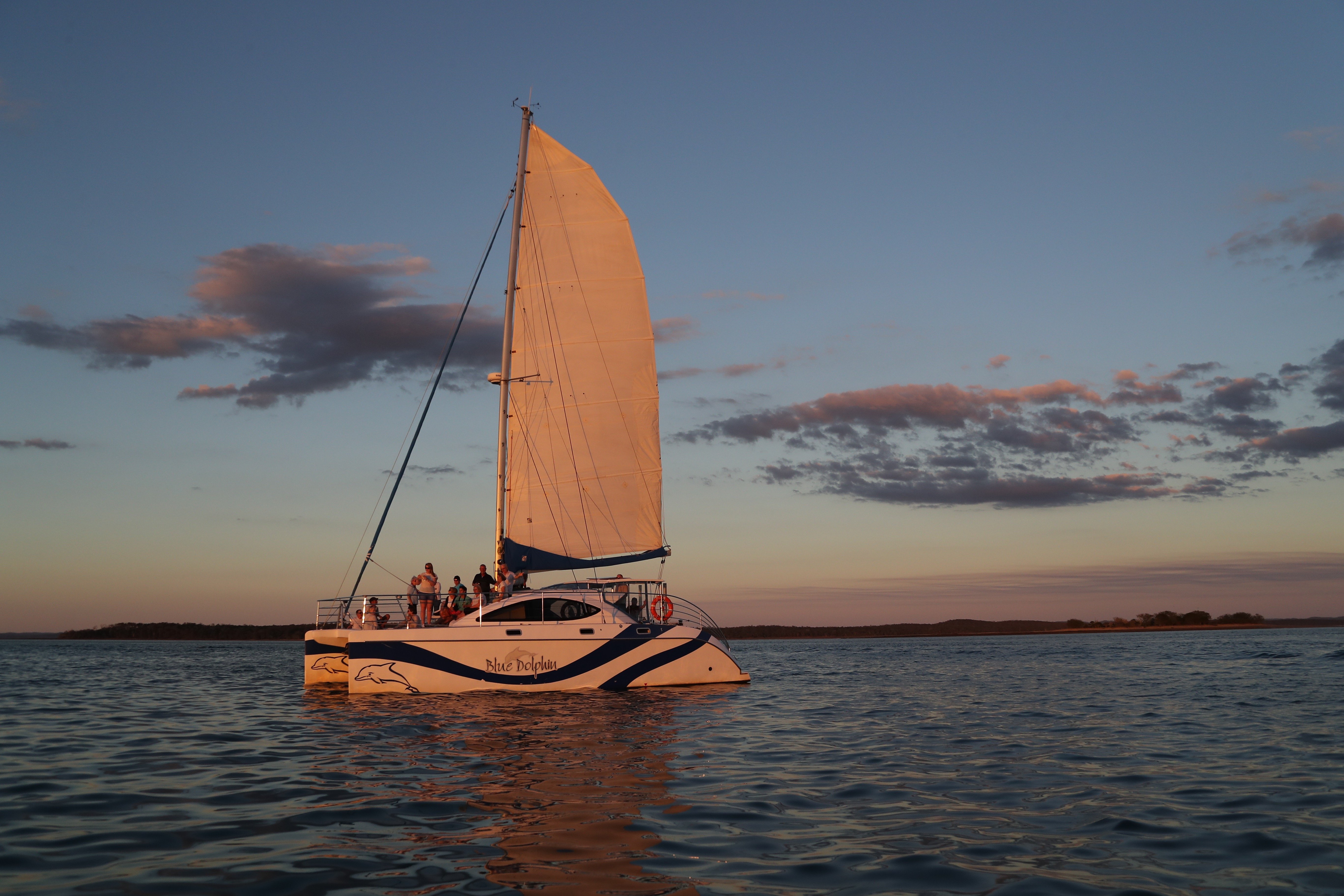Hervey Bay Sunset Champagne Cruise