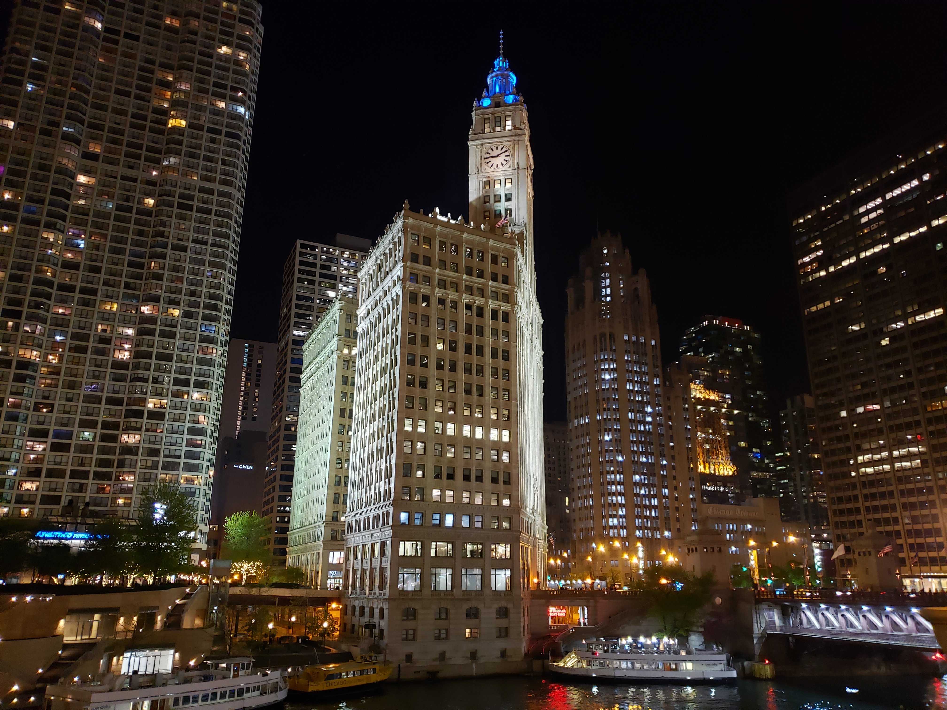Chicago architecture cruise — Chicago River and skyline — image 18