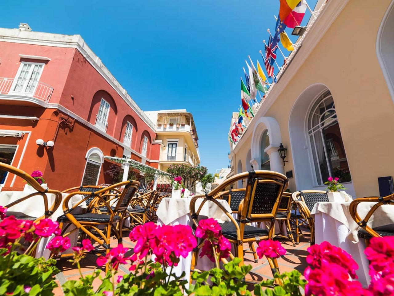 Private One-Way Transfer from Rome to Capri Island