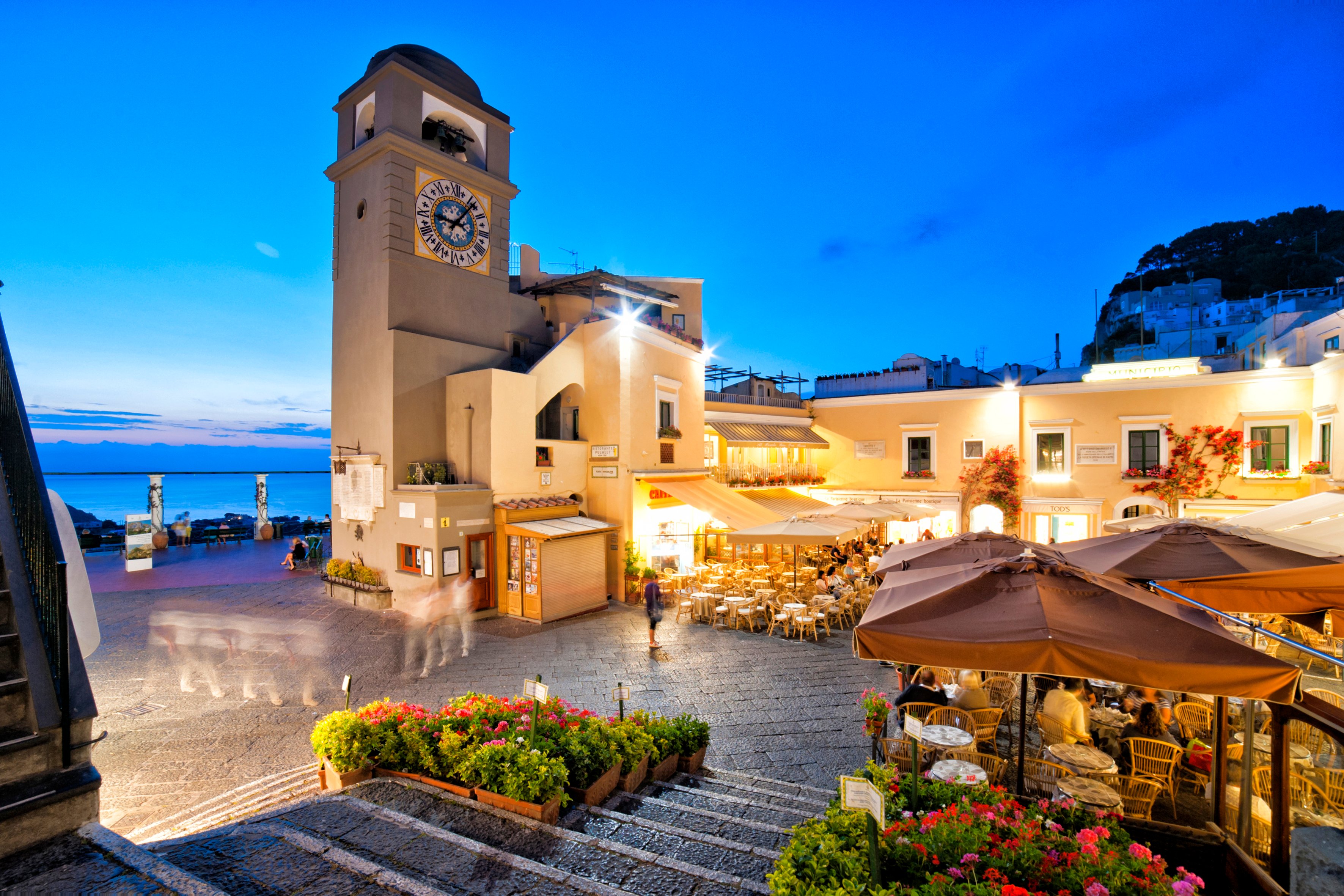 Private One-Way Transfer from Rome to Capri Island