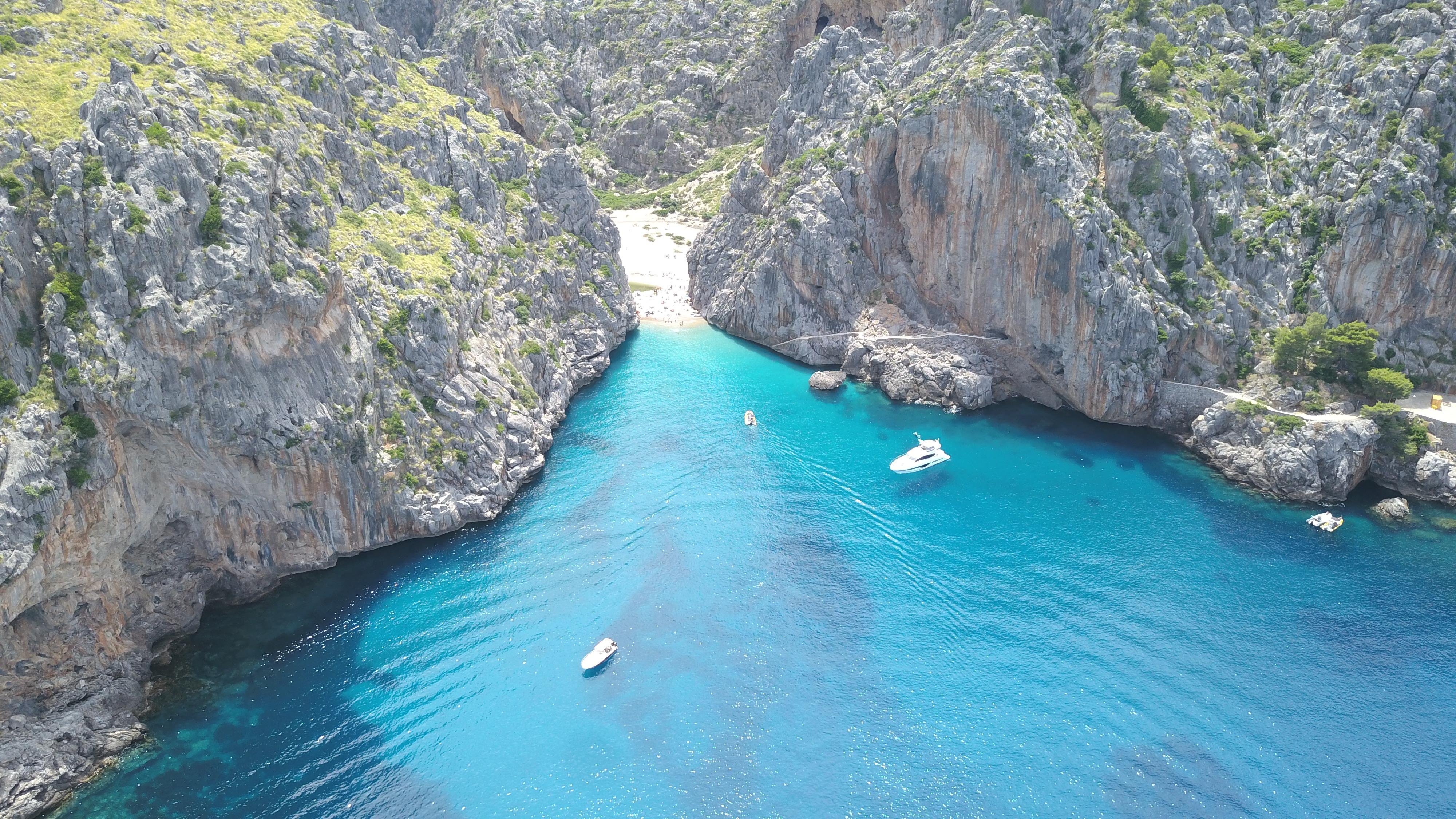 Sóller Speedboat Tour: Sa Calobra & Cala Tuent