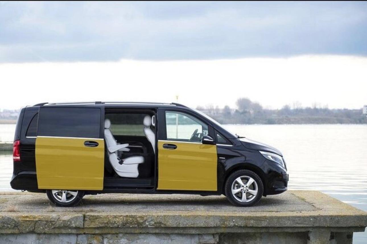 Private Barcelona Airport Transfer from City Center