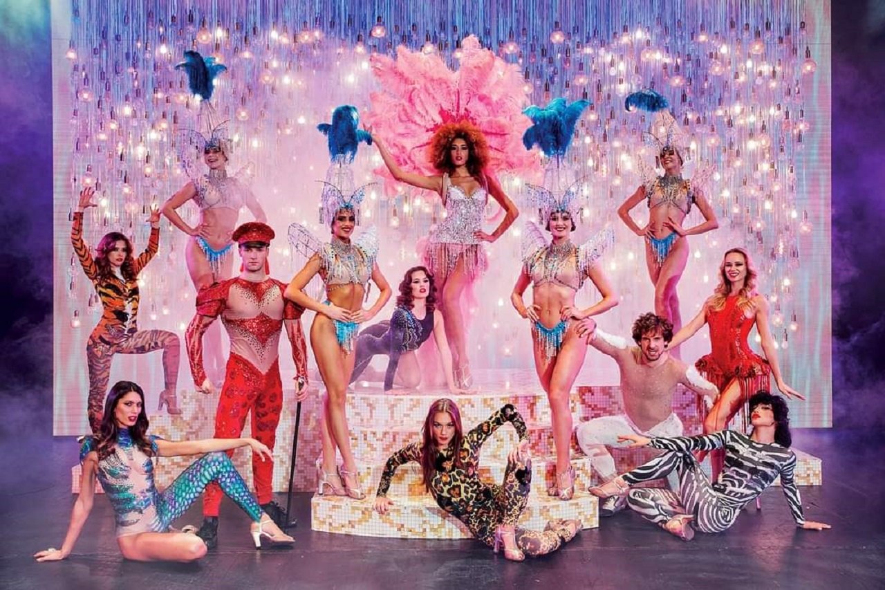 Paradis Latin Cabaret Evening with Optional Champagne