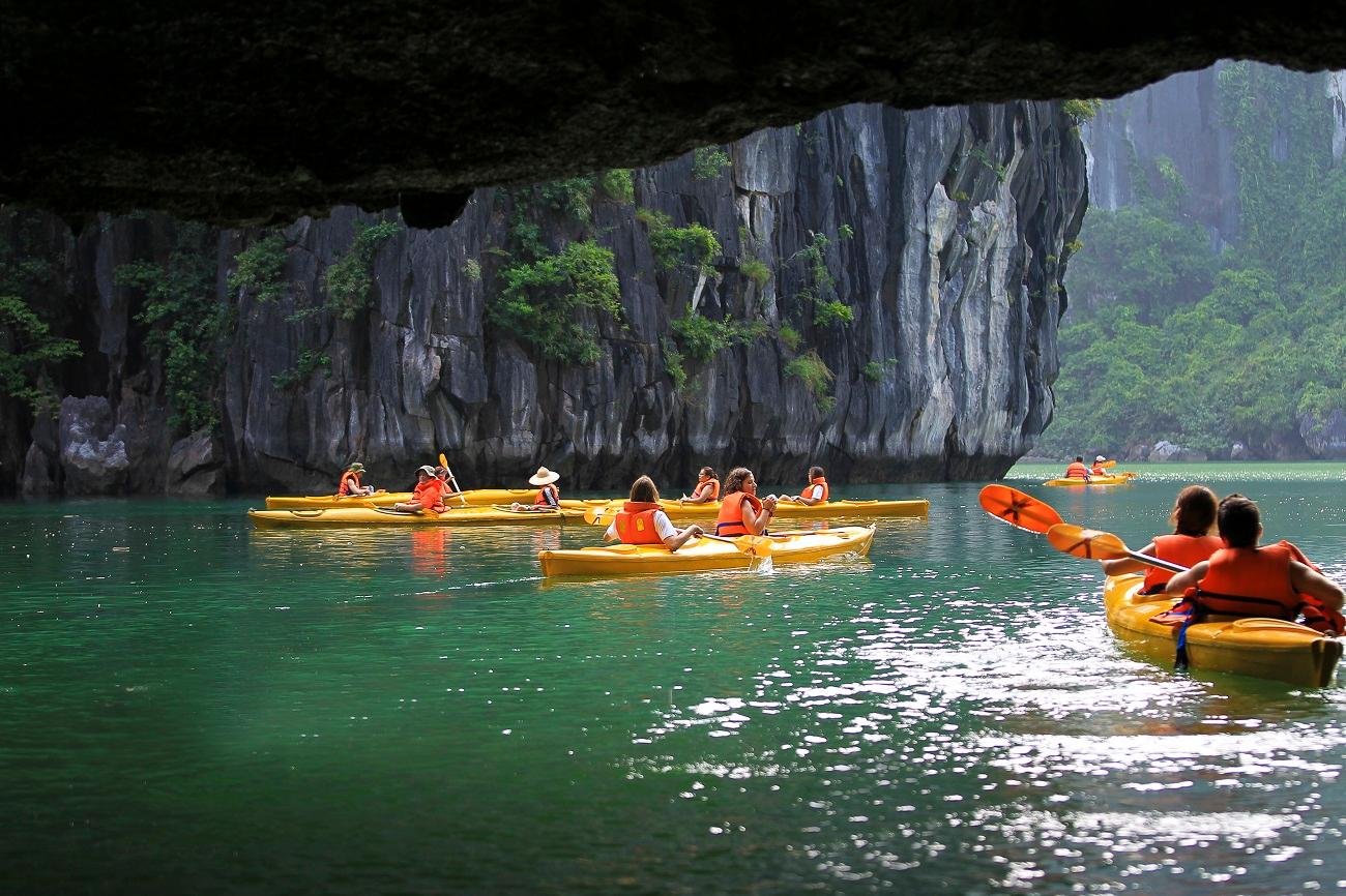 Ha Long Bay Full-Day Cruise from Hanoi: Caves, Kayaking & Sunset Party