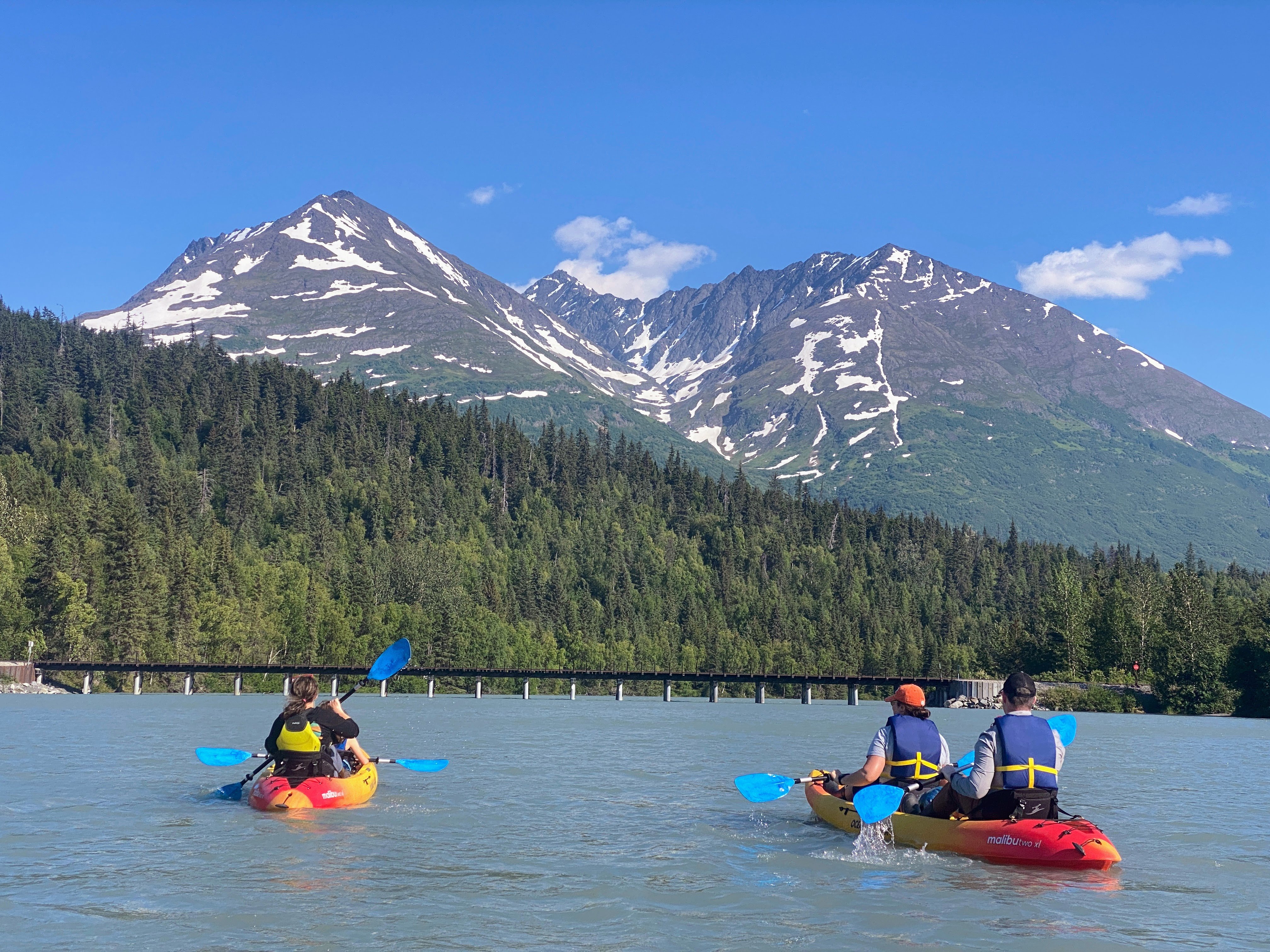 Kayak Tour, Historic Iditarod Trail Hike & Lunch Near Seward