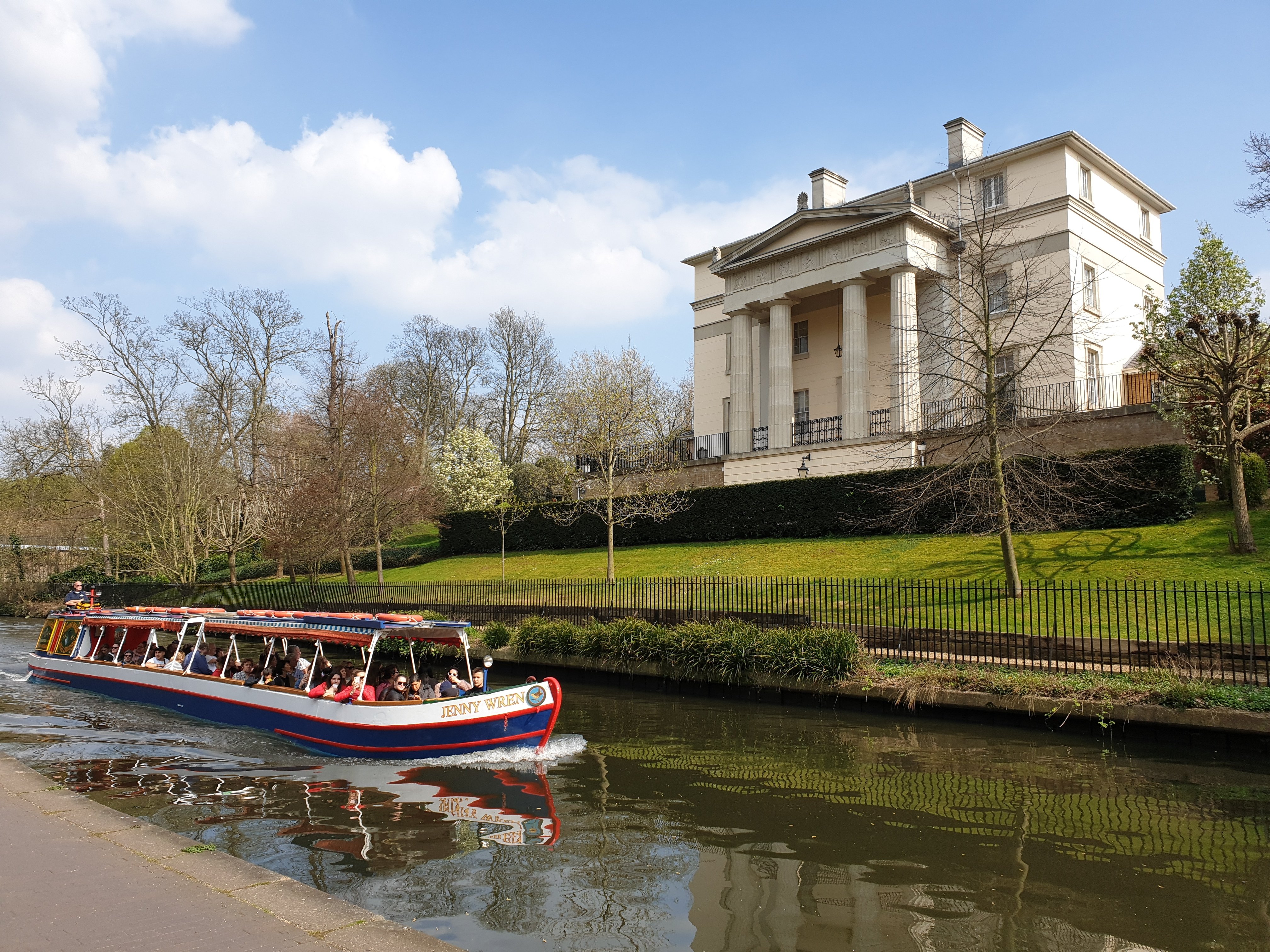 Regent's Canal boat trip from Camden — image 1
