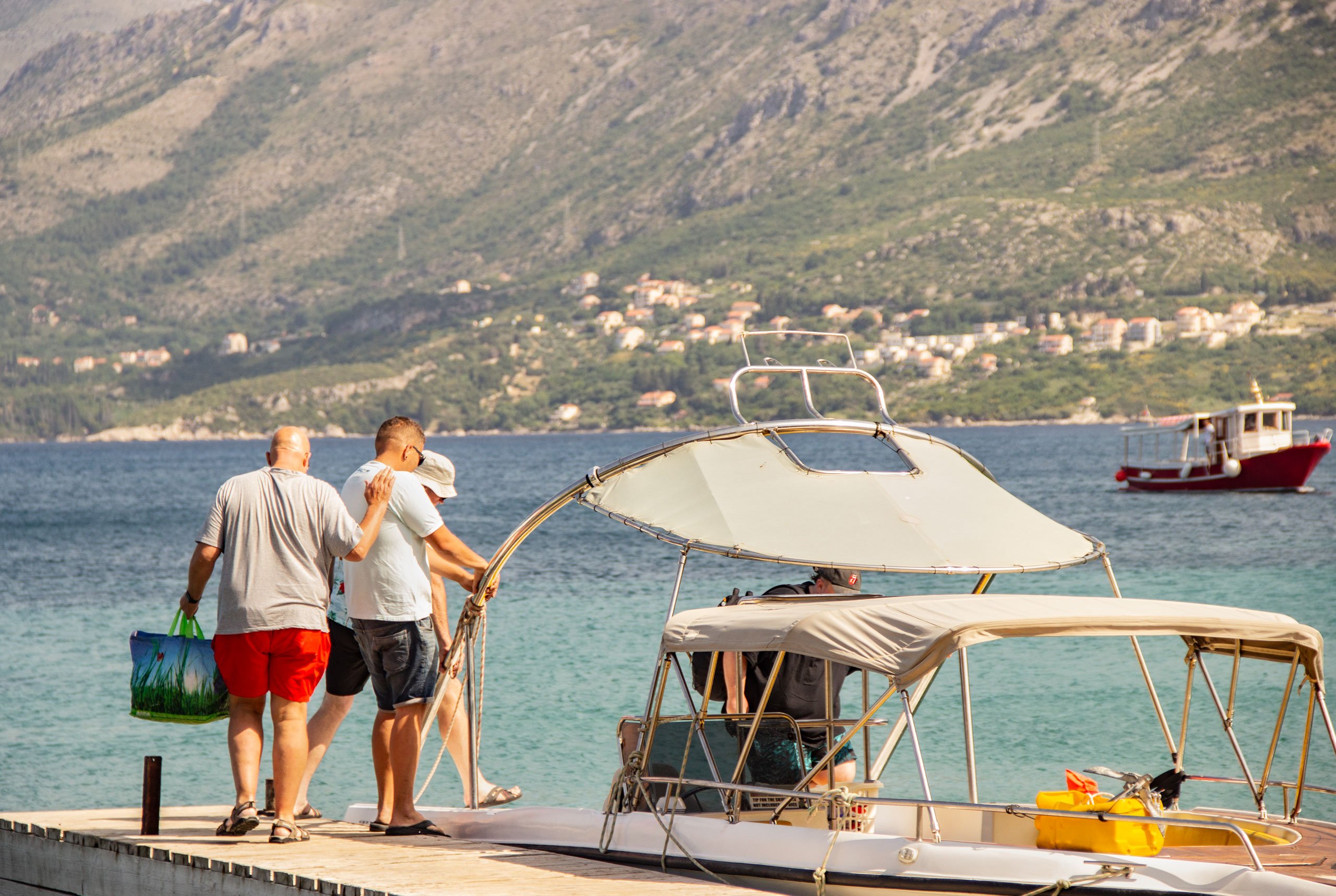 Blue Cave & Šunj Beach Speedboat Adventure from Dubrovnik