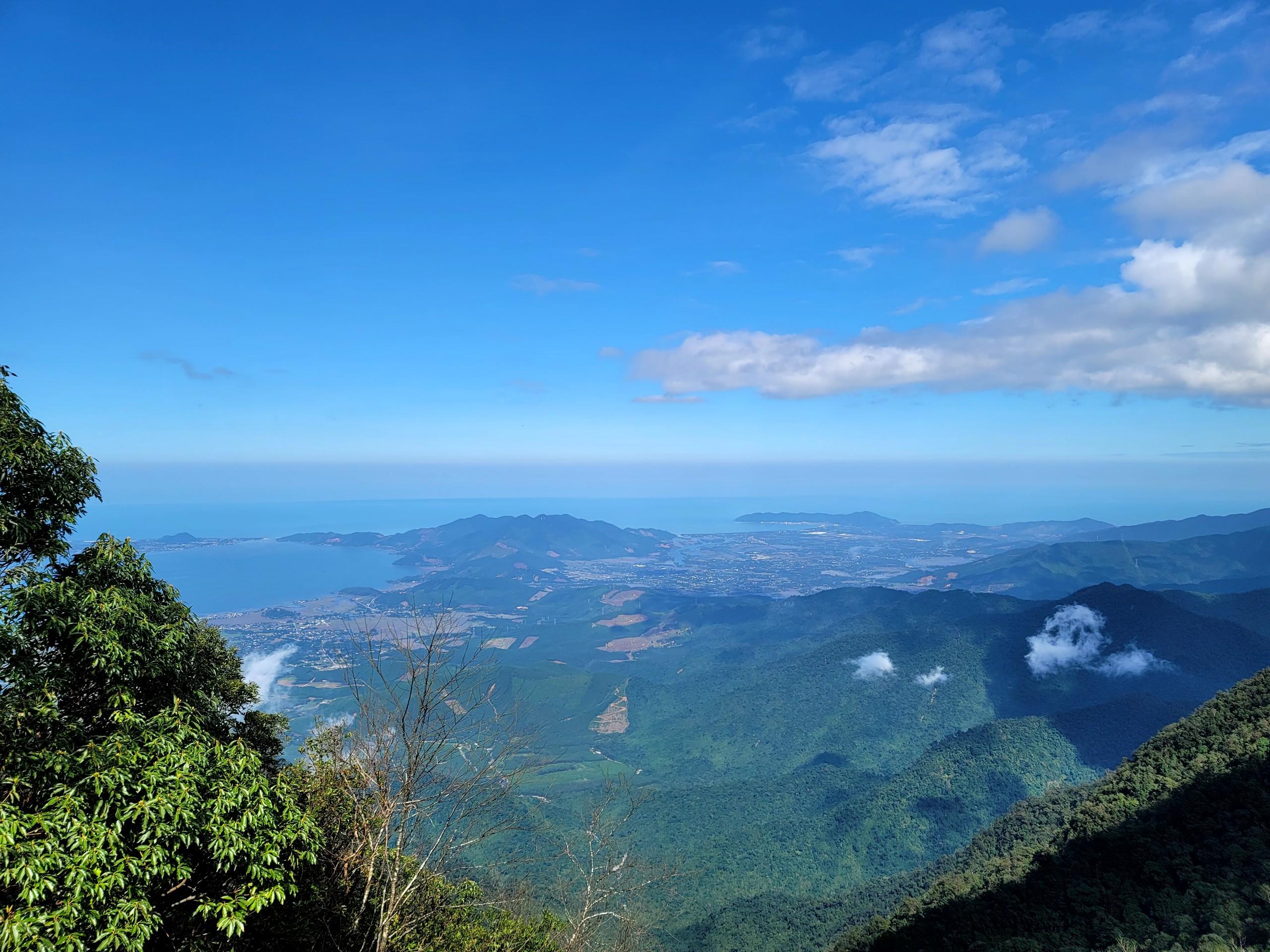 Bach Ma National Park Full-Day Trek with Lunch
