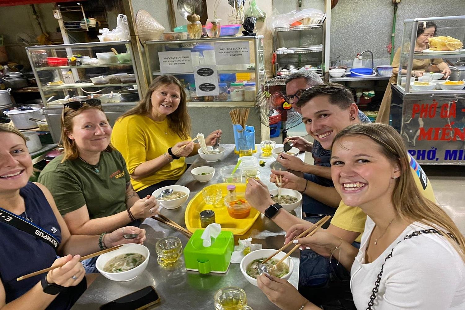 food tour in Hanoi — photo 6