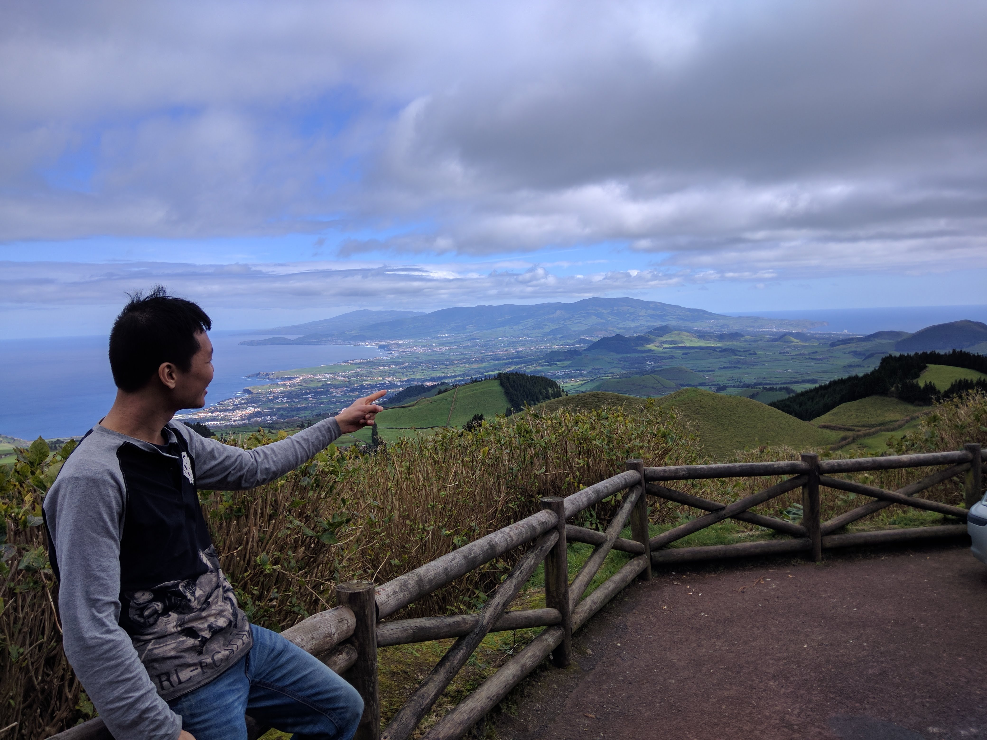 Guided Sete Cidades viewpoint stop during a Ponta Delgada tour