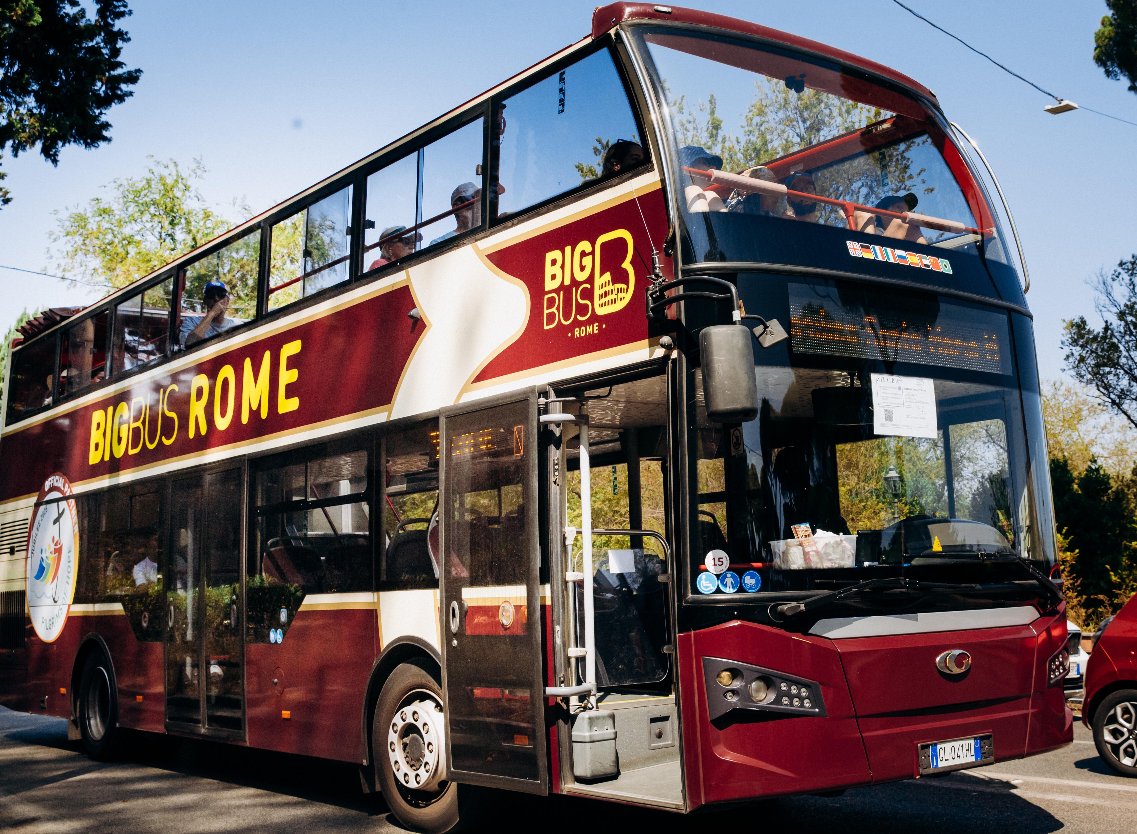 Rome BigBus & Boat Combo: Hop-On Hop-Off Experience