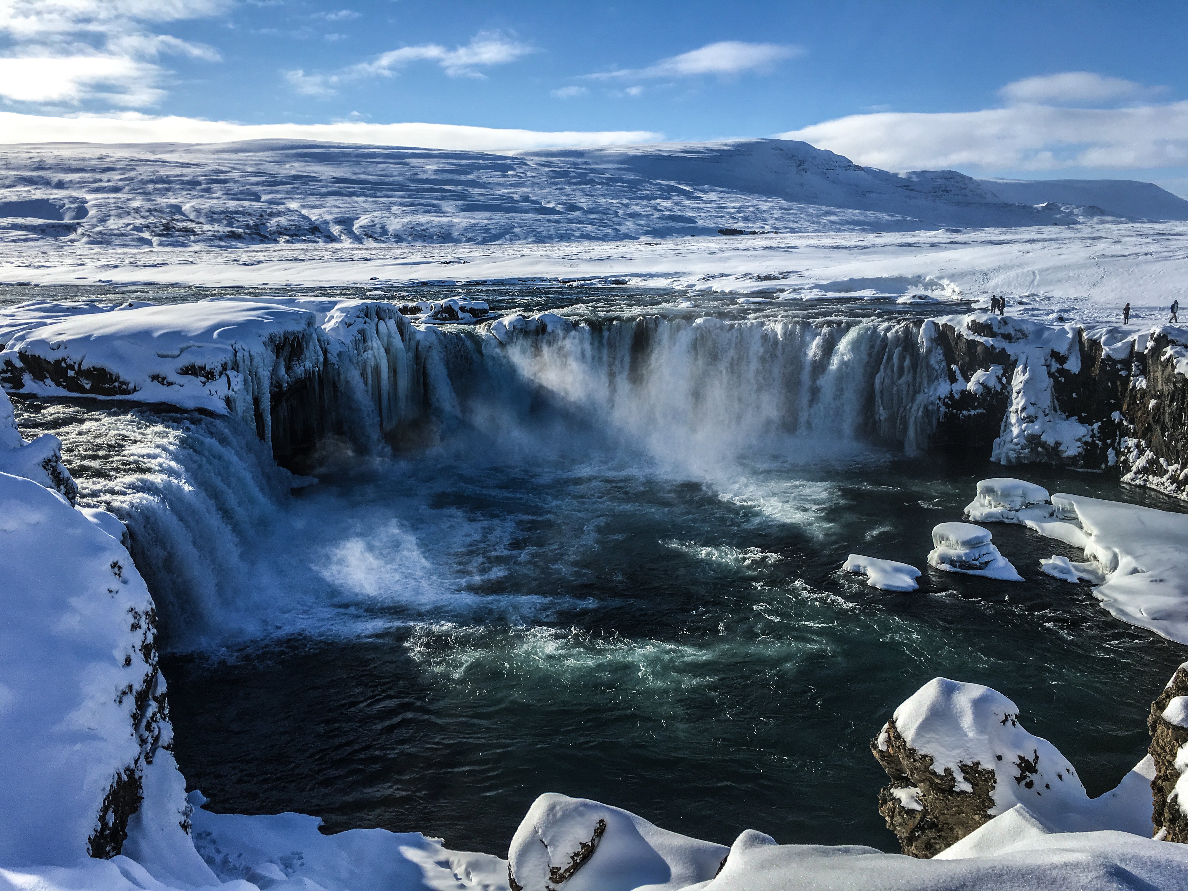 From Akureyri: Lake Mývatn and Godafoss Cruise Ship Day-Trip