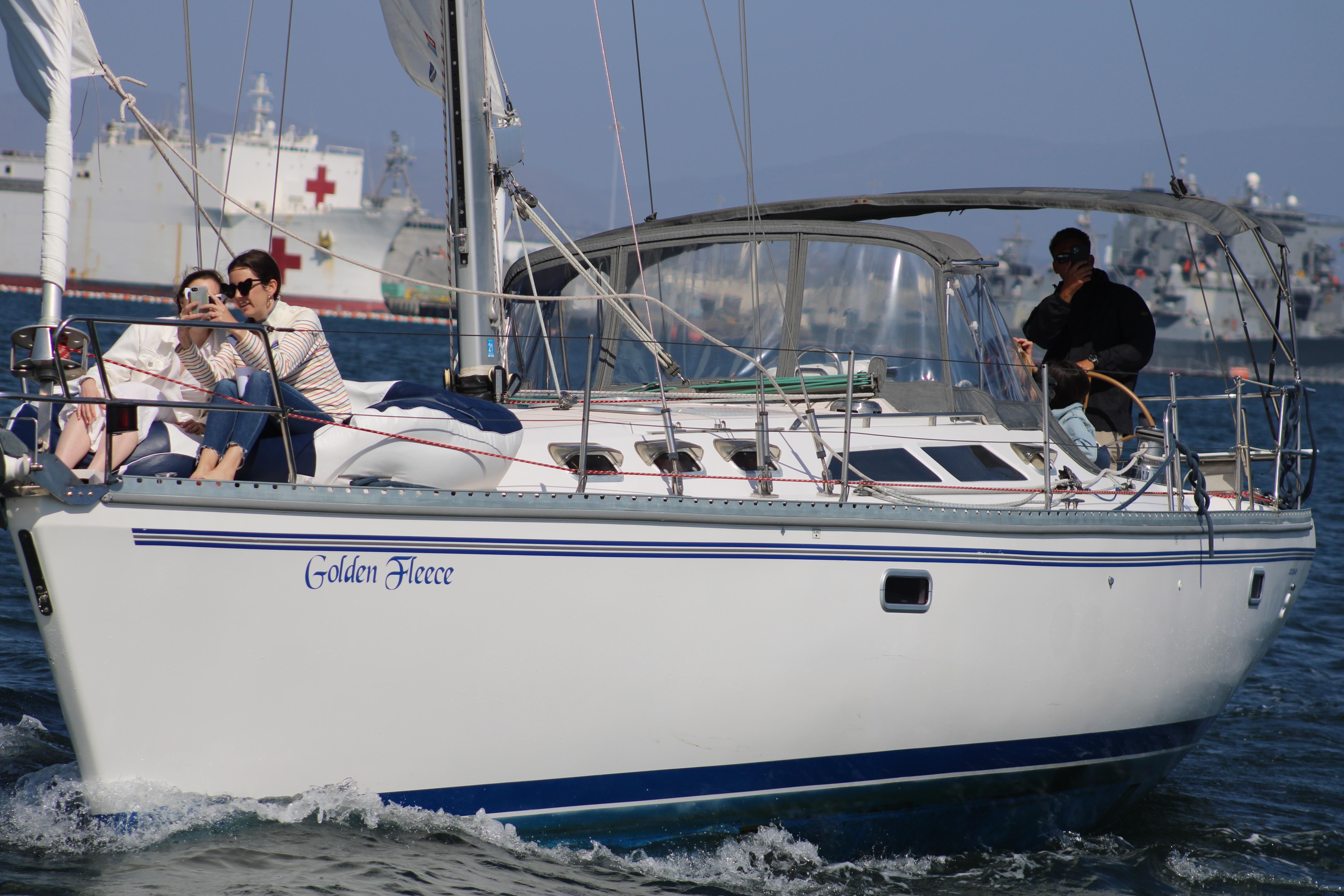 San Diego Bay: Sunset and Daytime Sailing Experience