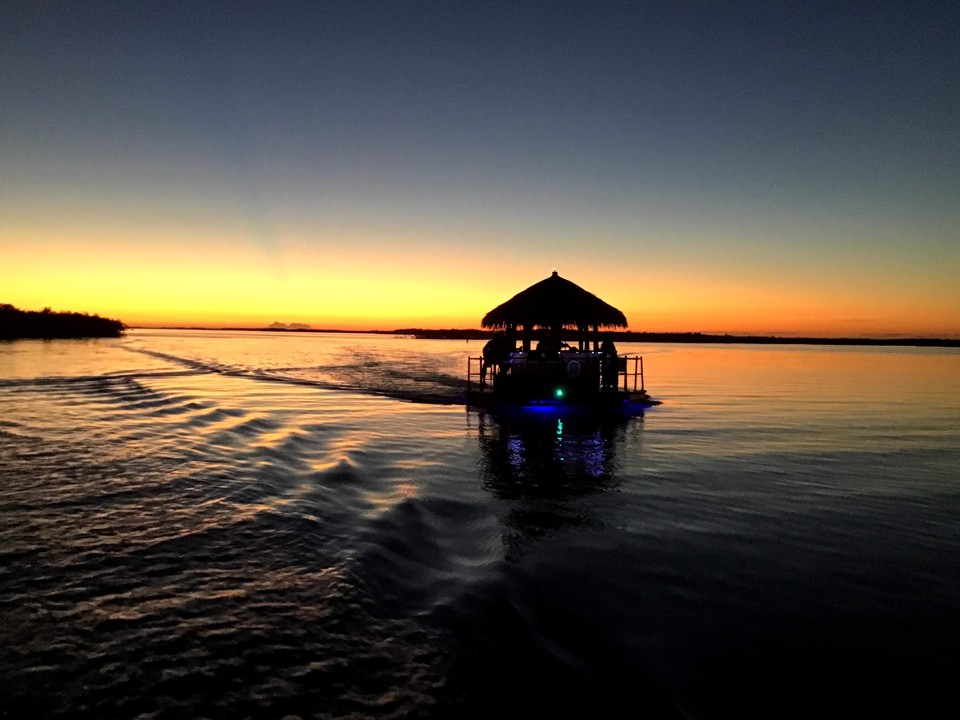 Sunset Tiki Bar Cruise in Key Largo