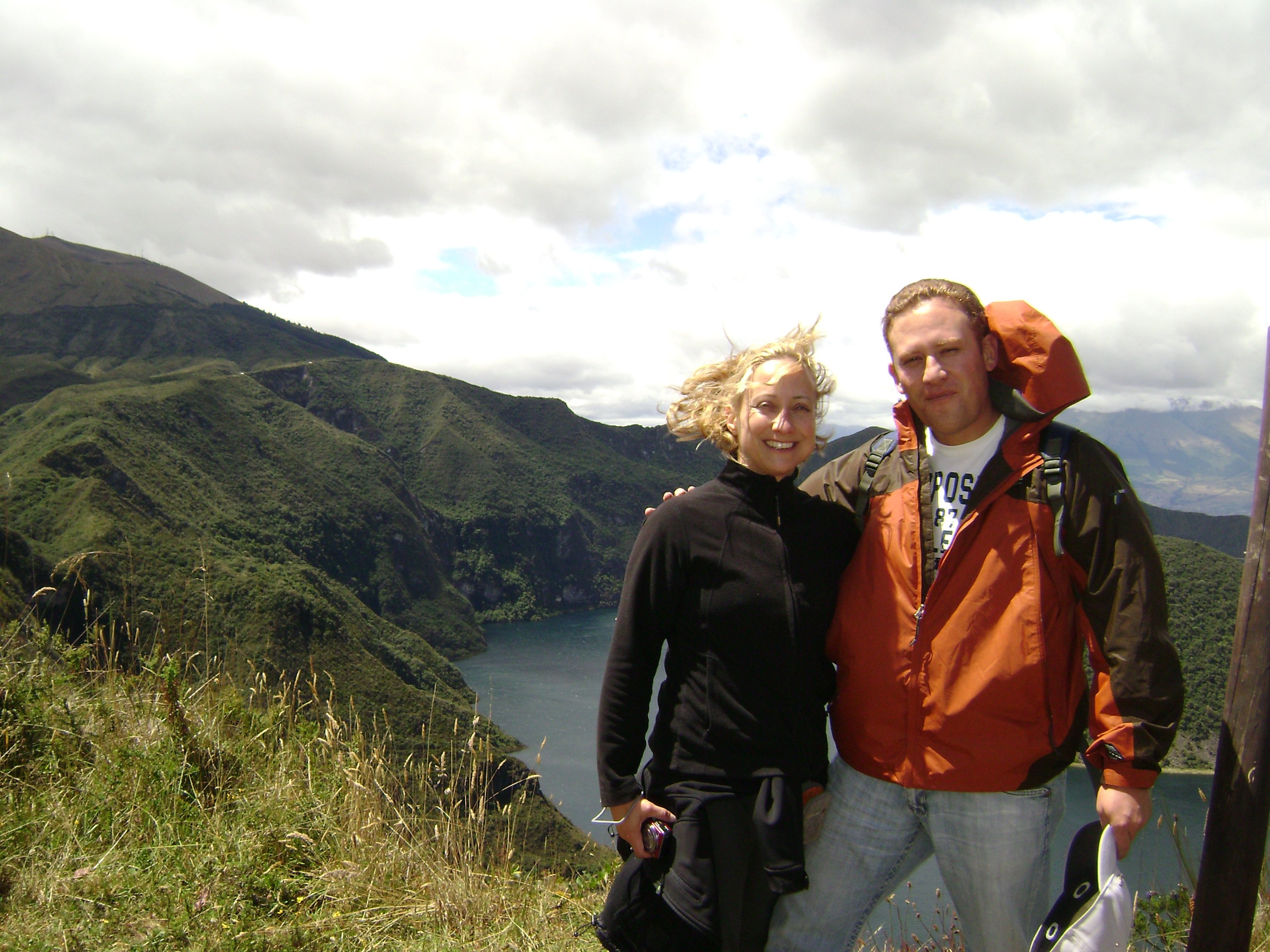 Quito to Otavalo: Markets, Lakes & Andean Villages Day Tour