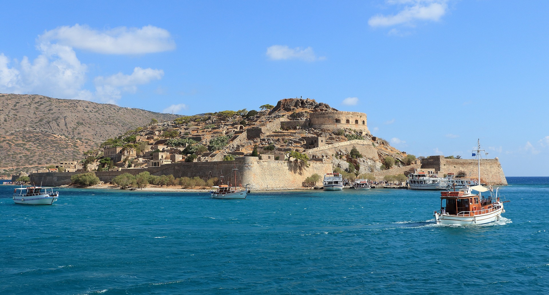 Private Airport Transfer: Heraklion to Elounda