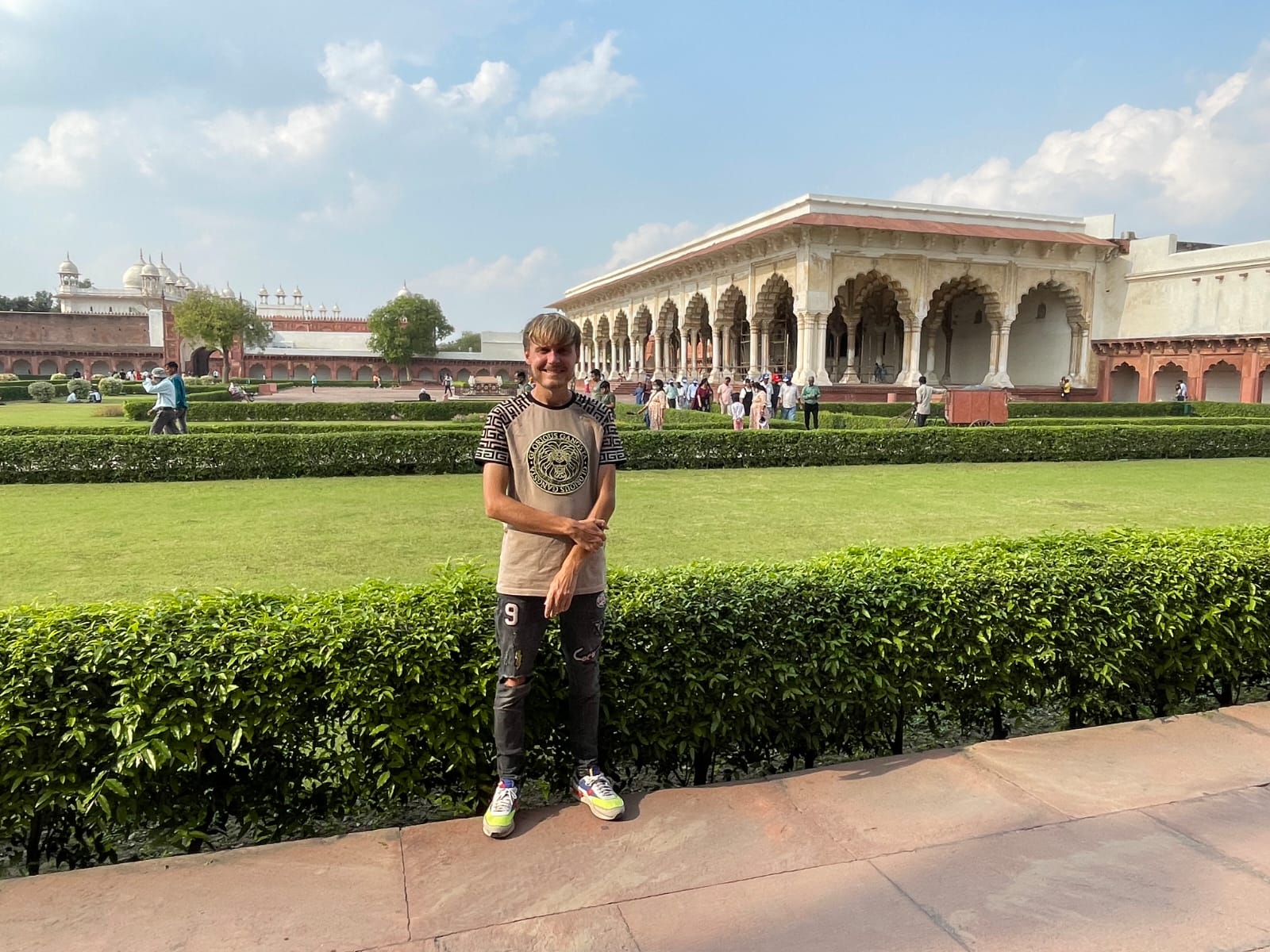 Delhi to Taj Mahal & Agra Day Trip by Gatimaan Express