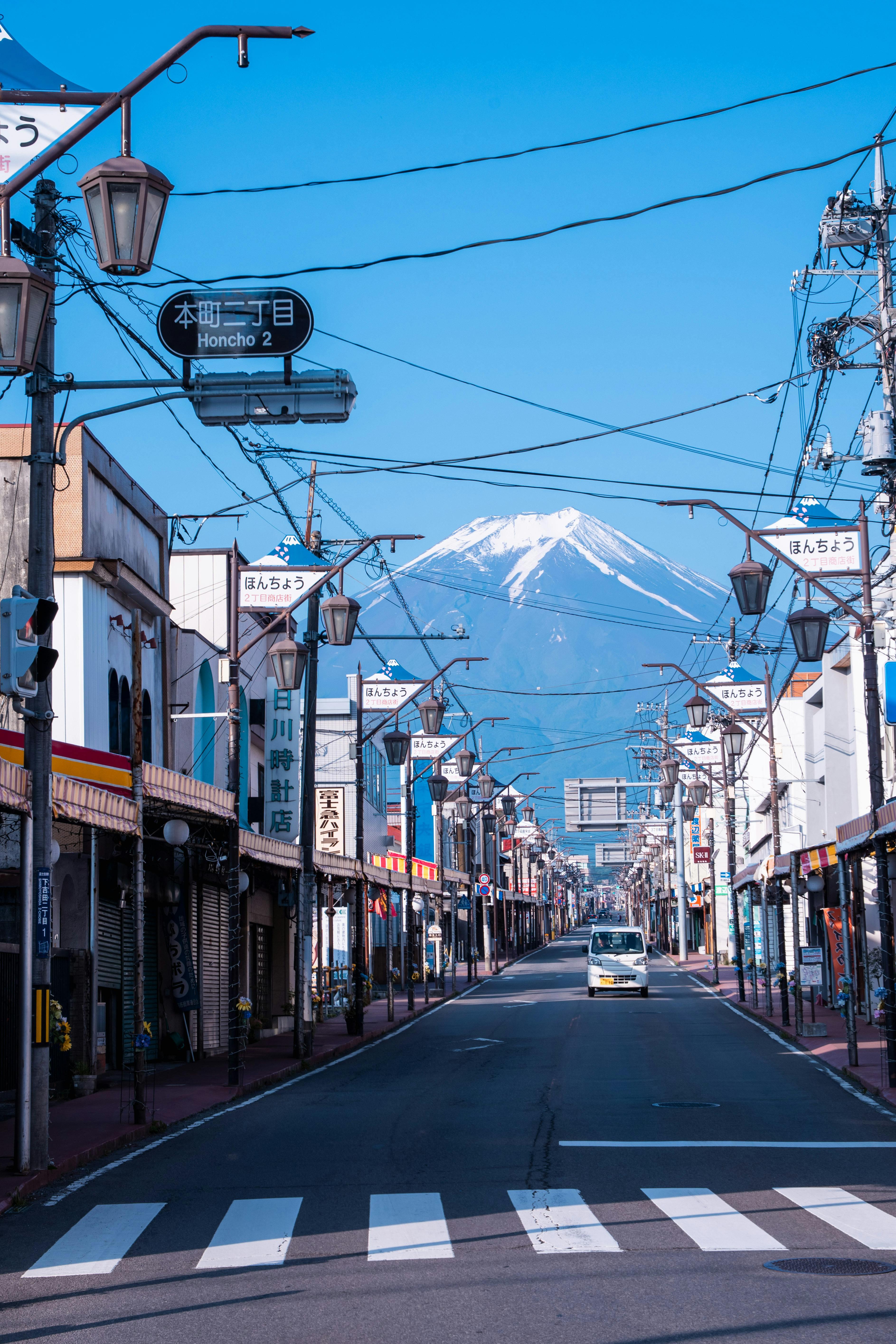 Private Mt. Fuji & Hakone Custom Chauffeur Tour