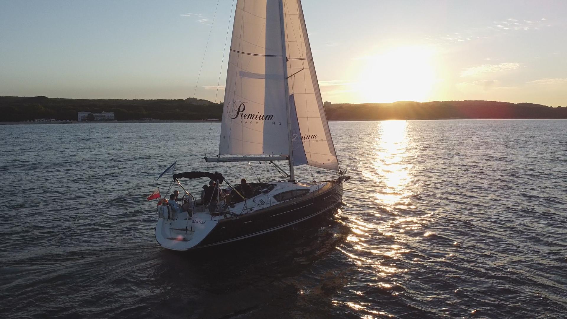 Sopot Sunset Sailing Experience with Welcome Drink