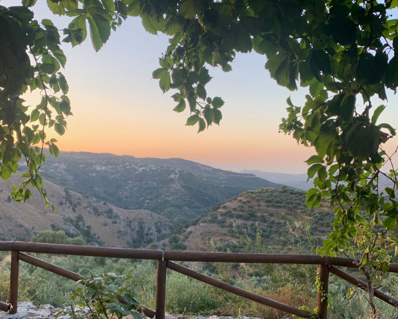 White Mountains Road Trip with Lunch from Platanias