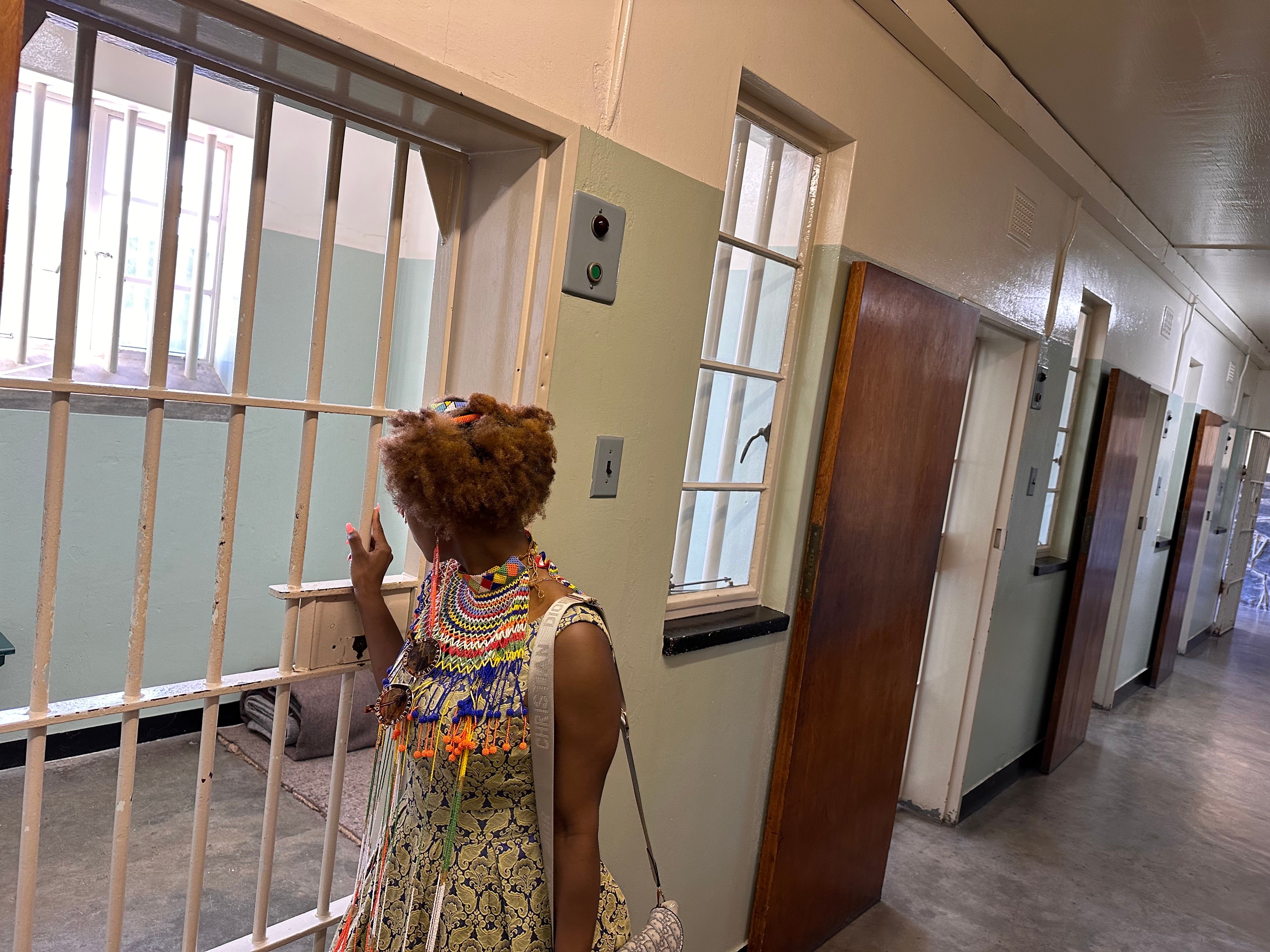 Cape Town Iconic Duo: Robben Island & Table Mountain with Hotel Transfers