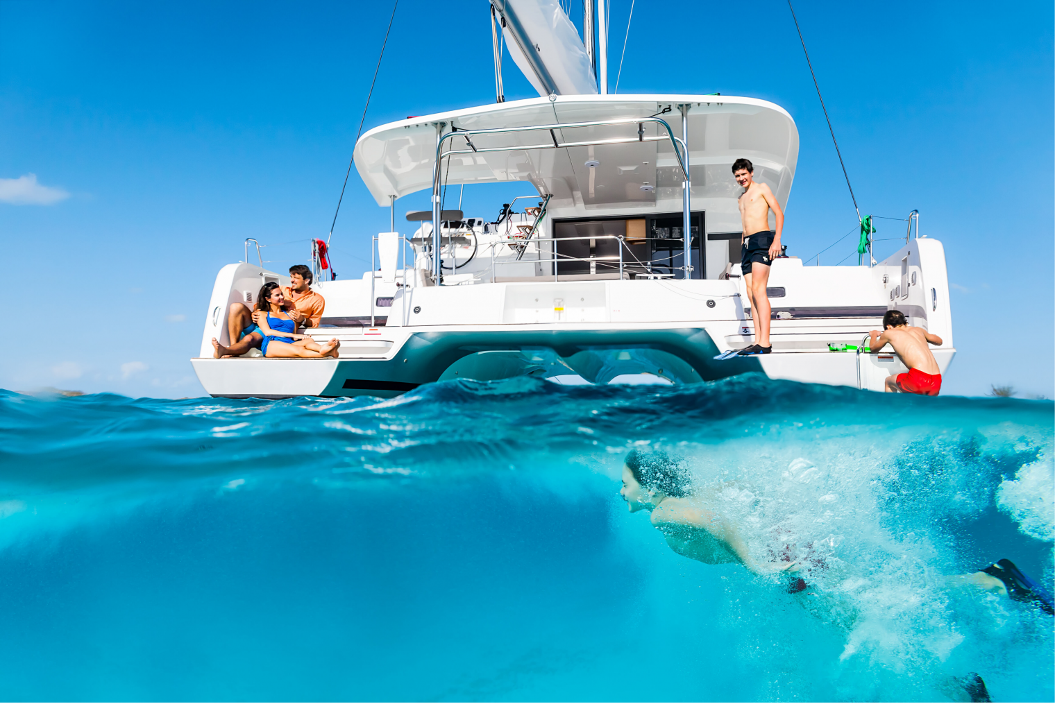 Mykonos Private Catamaran Escape with Lunch & Drinks
