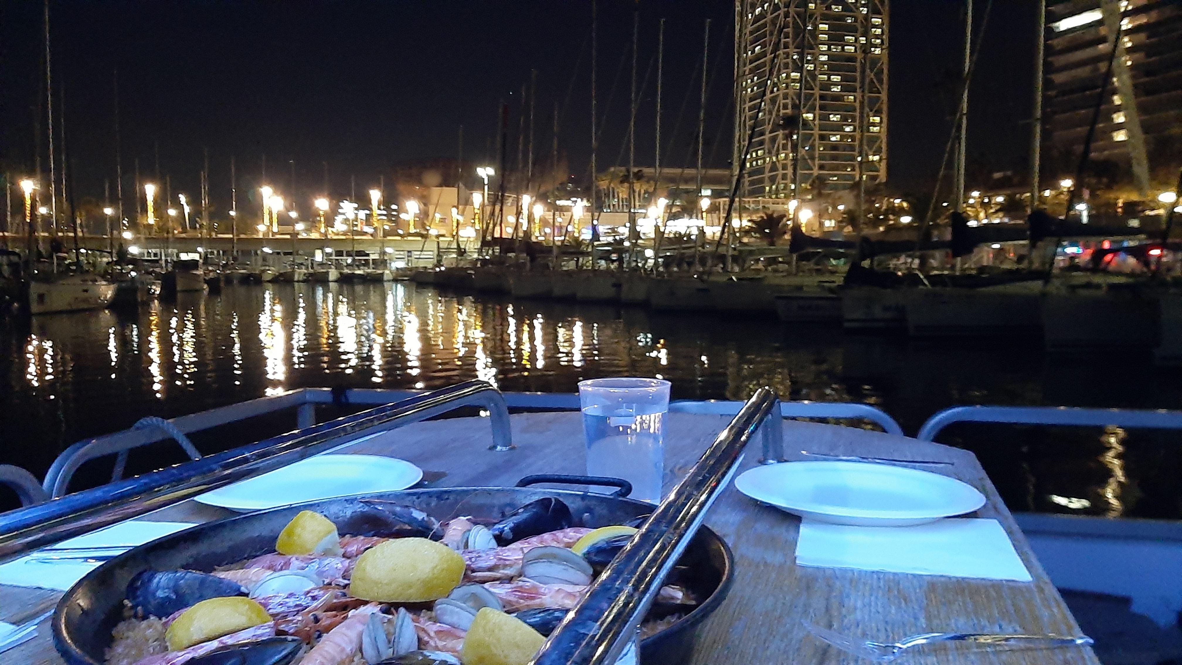 Valencia Private Evening Cruise with Dinner & Drinks