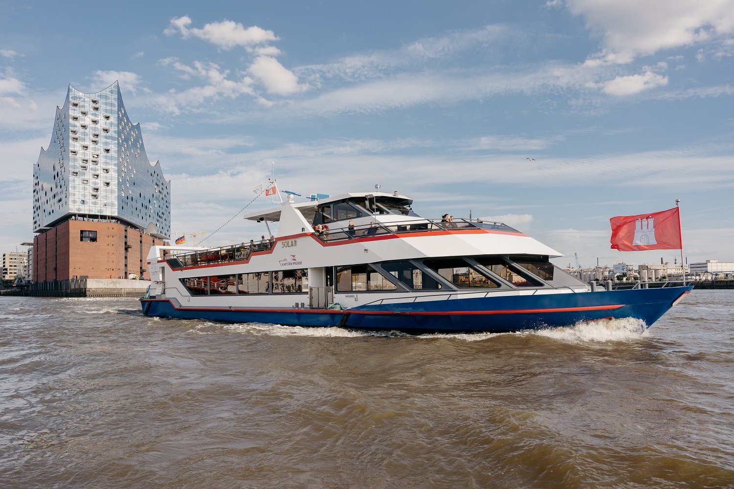 Hamburg Grand Harbor Sightseeing Cruise